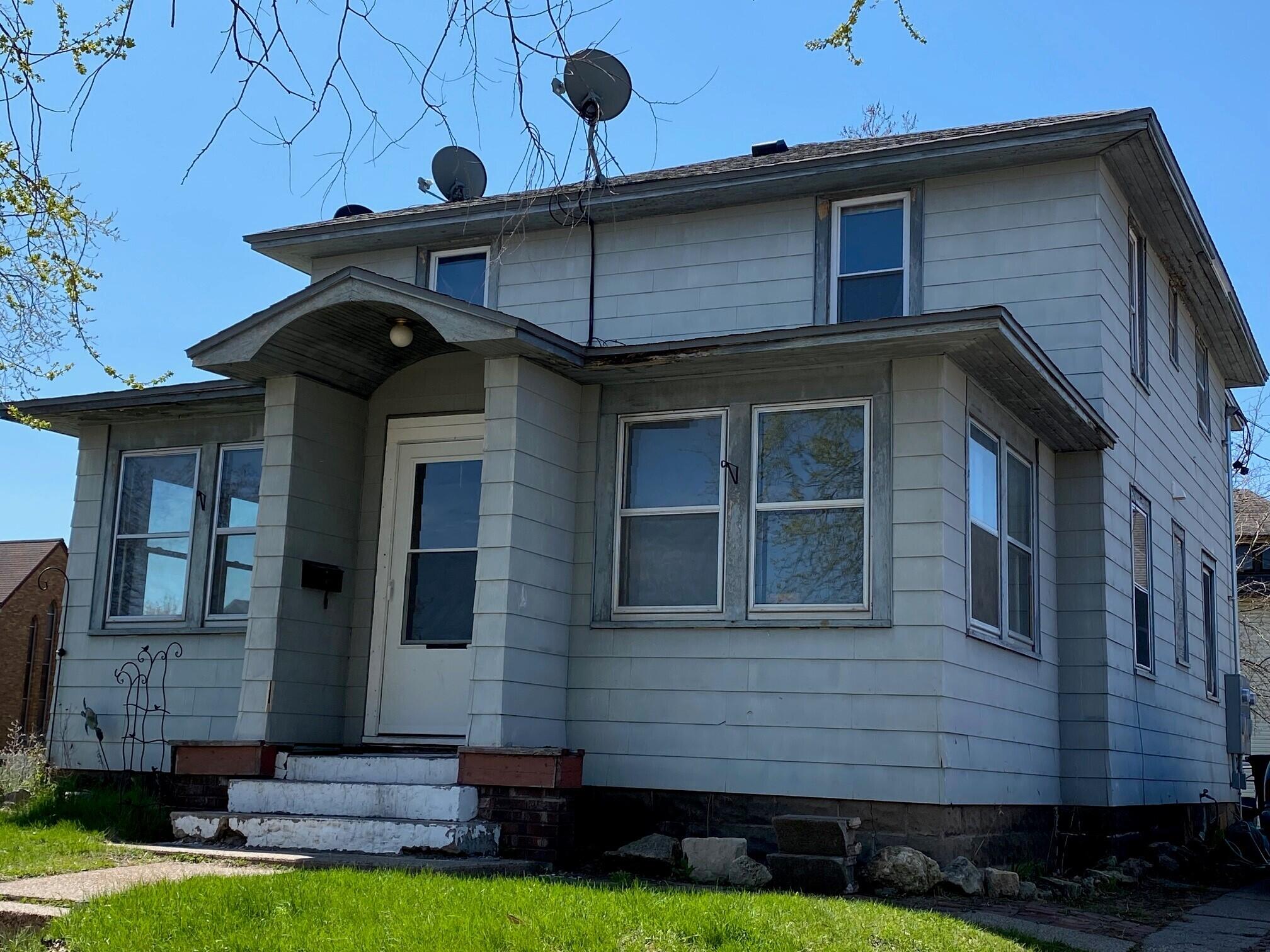 1526 19th 1823 Redfield St, La Crosse, WI, 54601 MLS 1833131