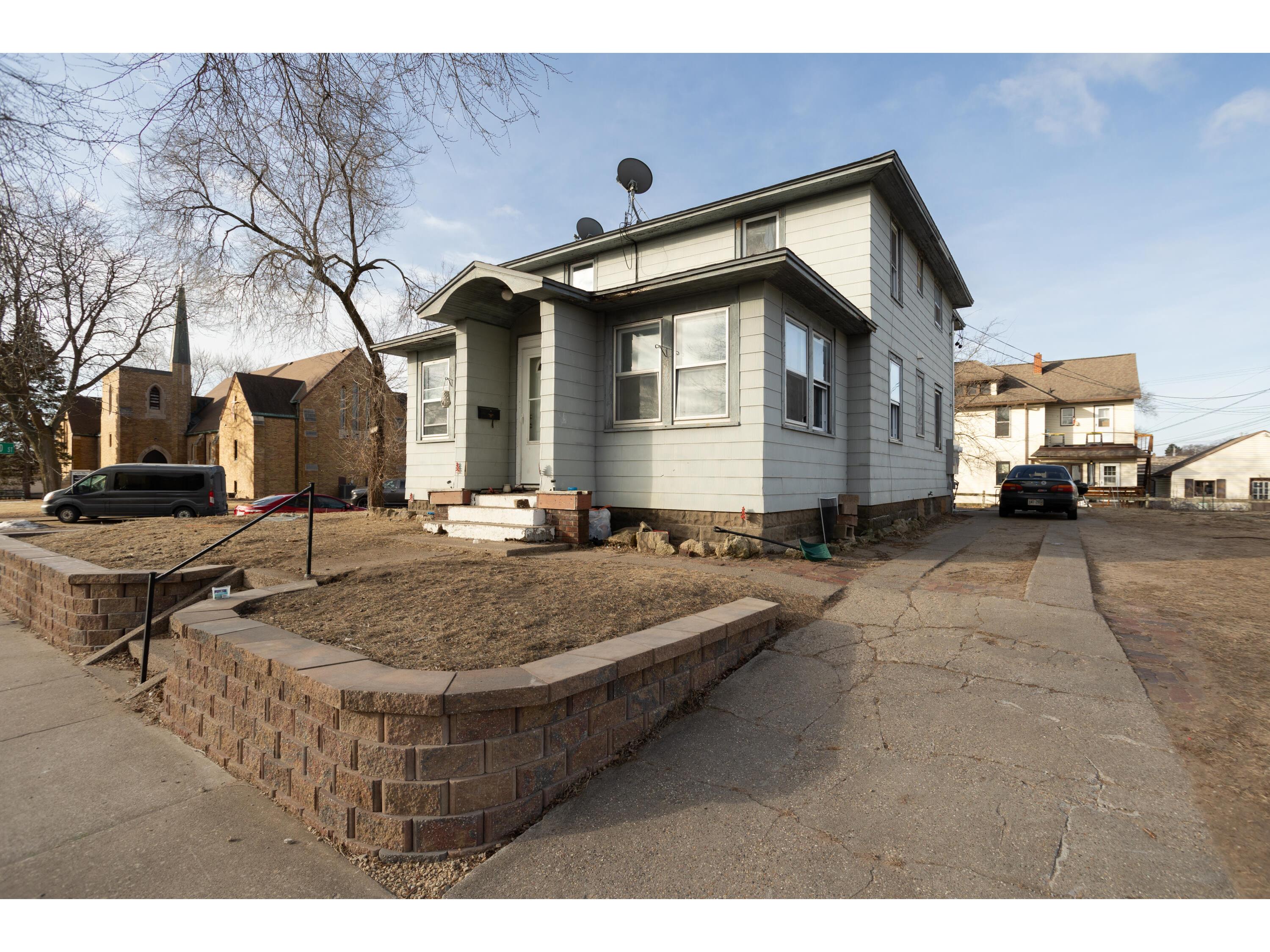 1526 19th La Crosse WI 54601 1905423 image1