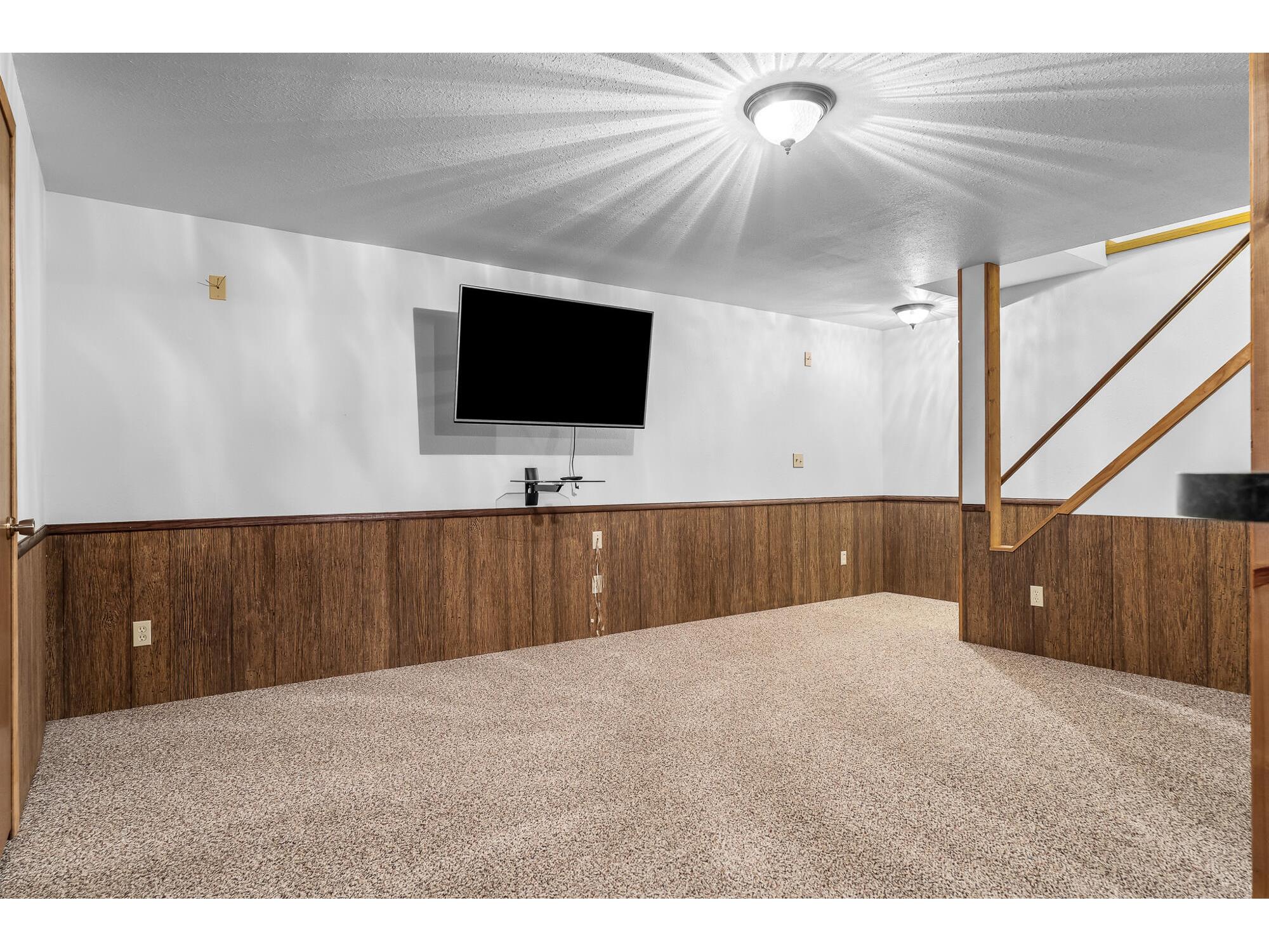 1527 Holley Holmen WI 54636 1965764 image29