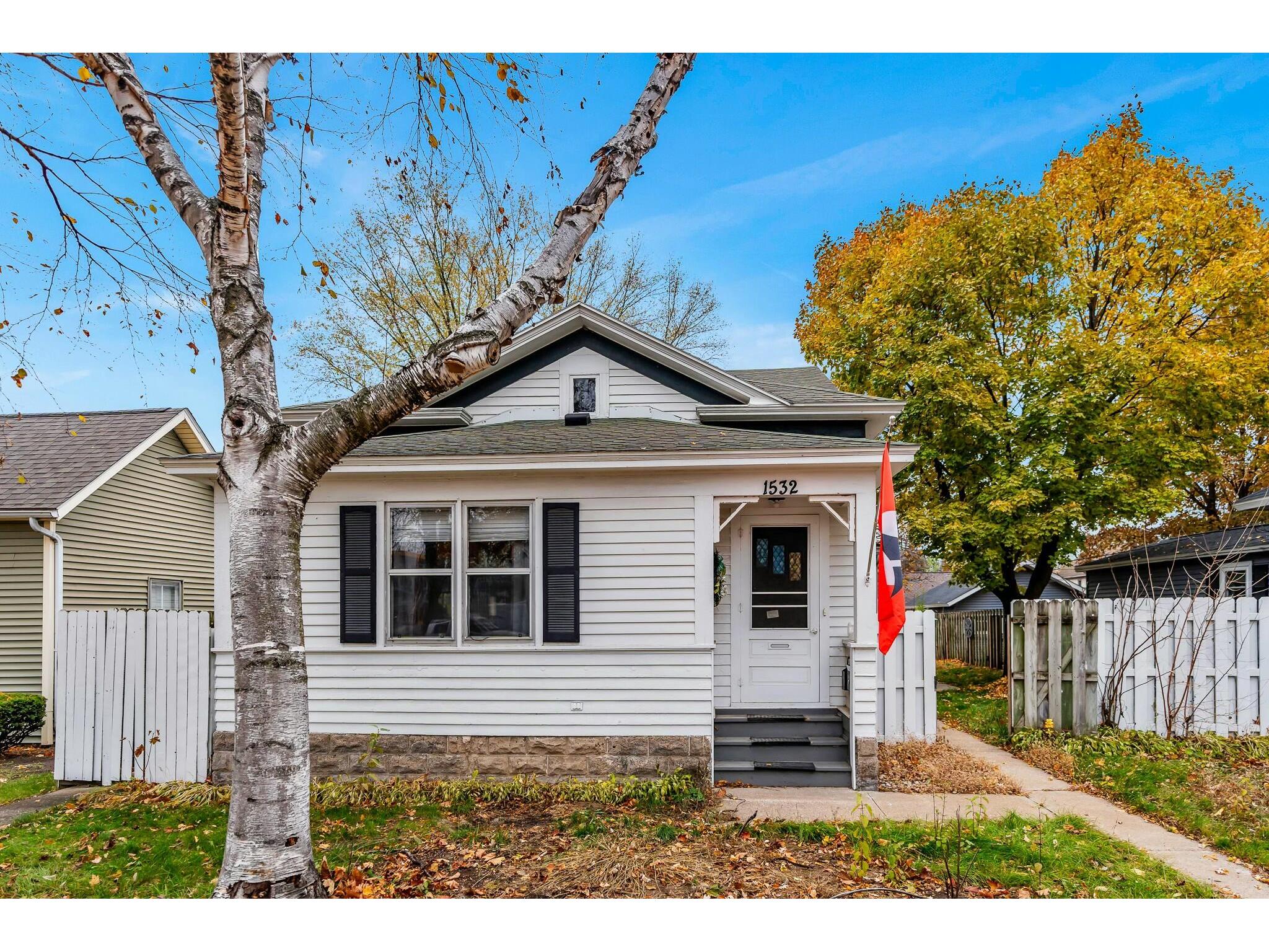 1530-1532 Charles La Crosse WI 54603 1908548 image1