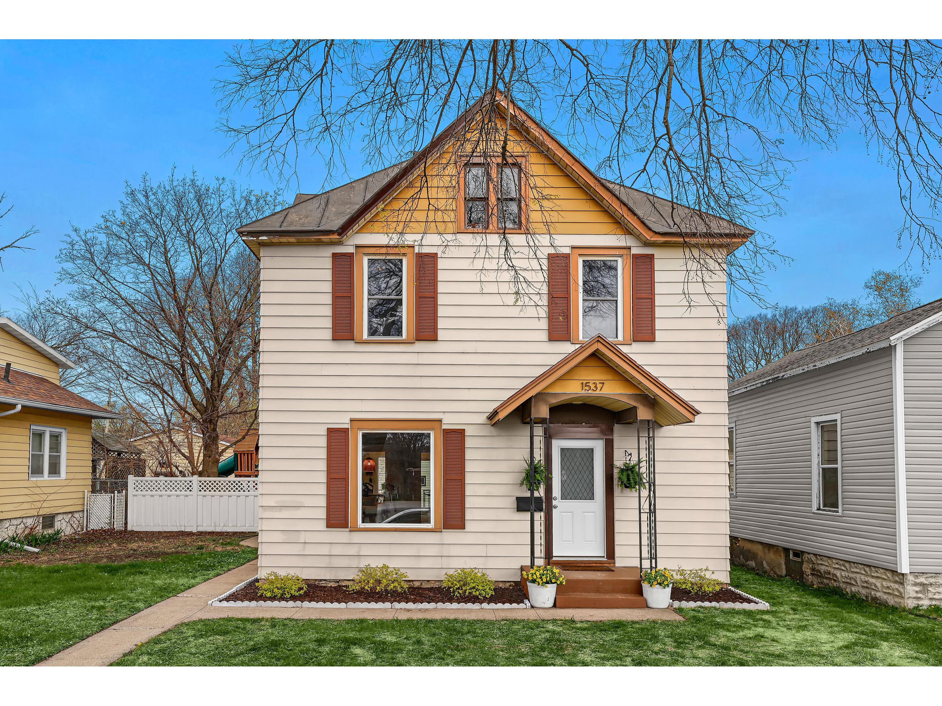 1537 Liberty La Crosse WI 54603 1915836 image1