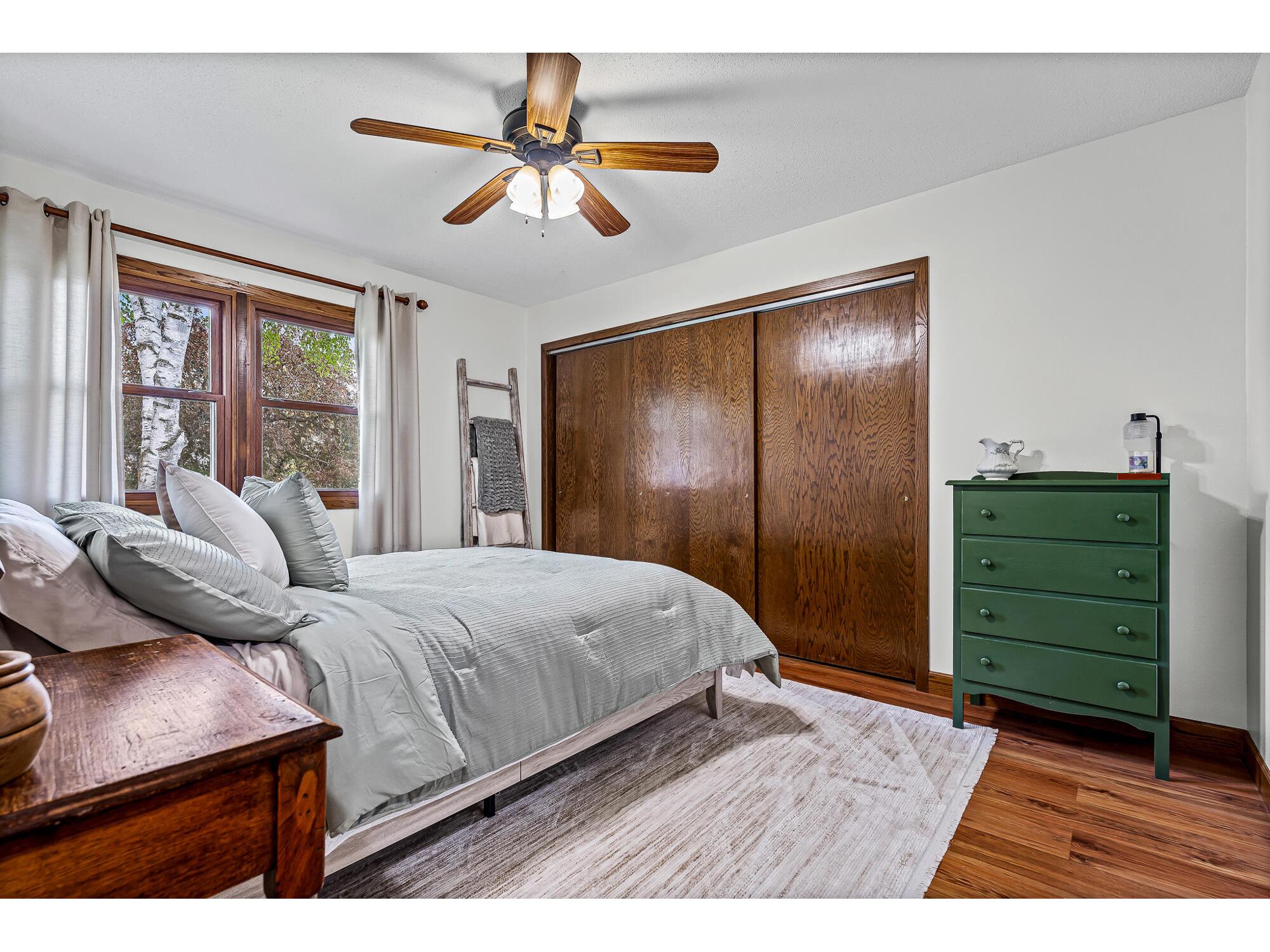 1555 Young Onalaska WI 54650 1962601 image14