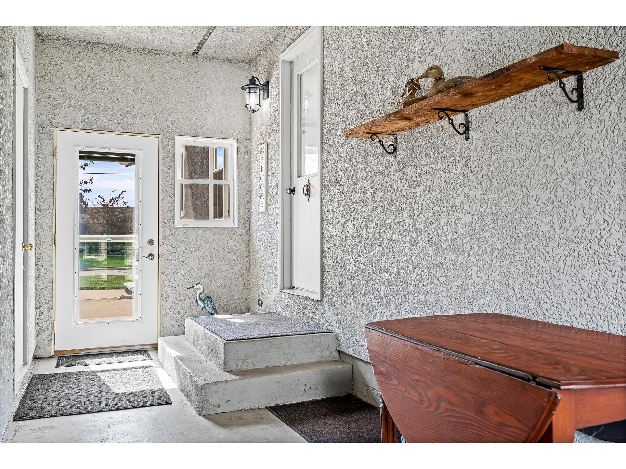 1555 Young Onalaska WI 54650 1962601 image22