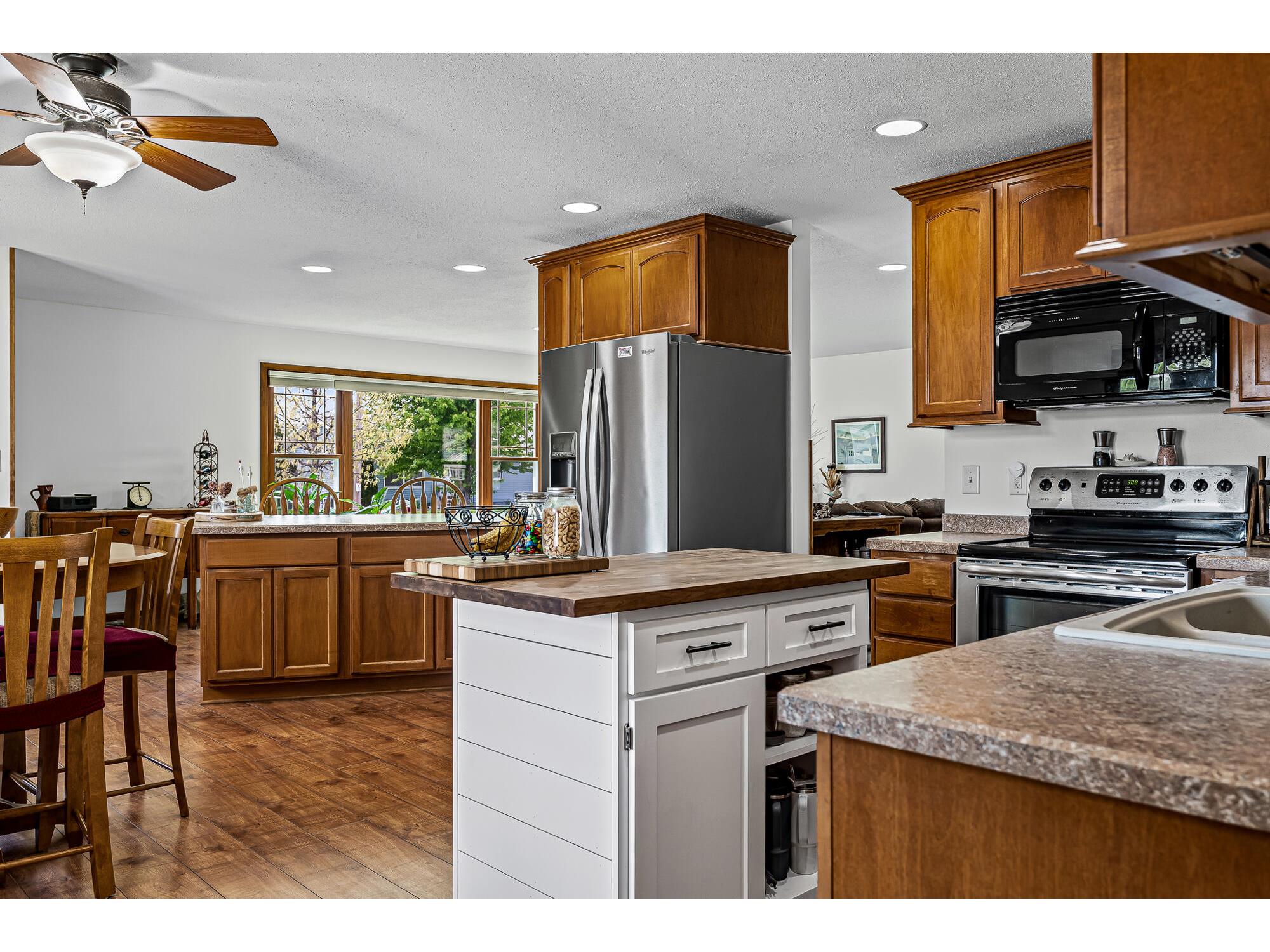 1555 Young Onalaska WI 54650 1962601 image6