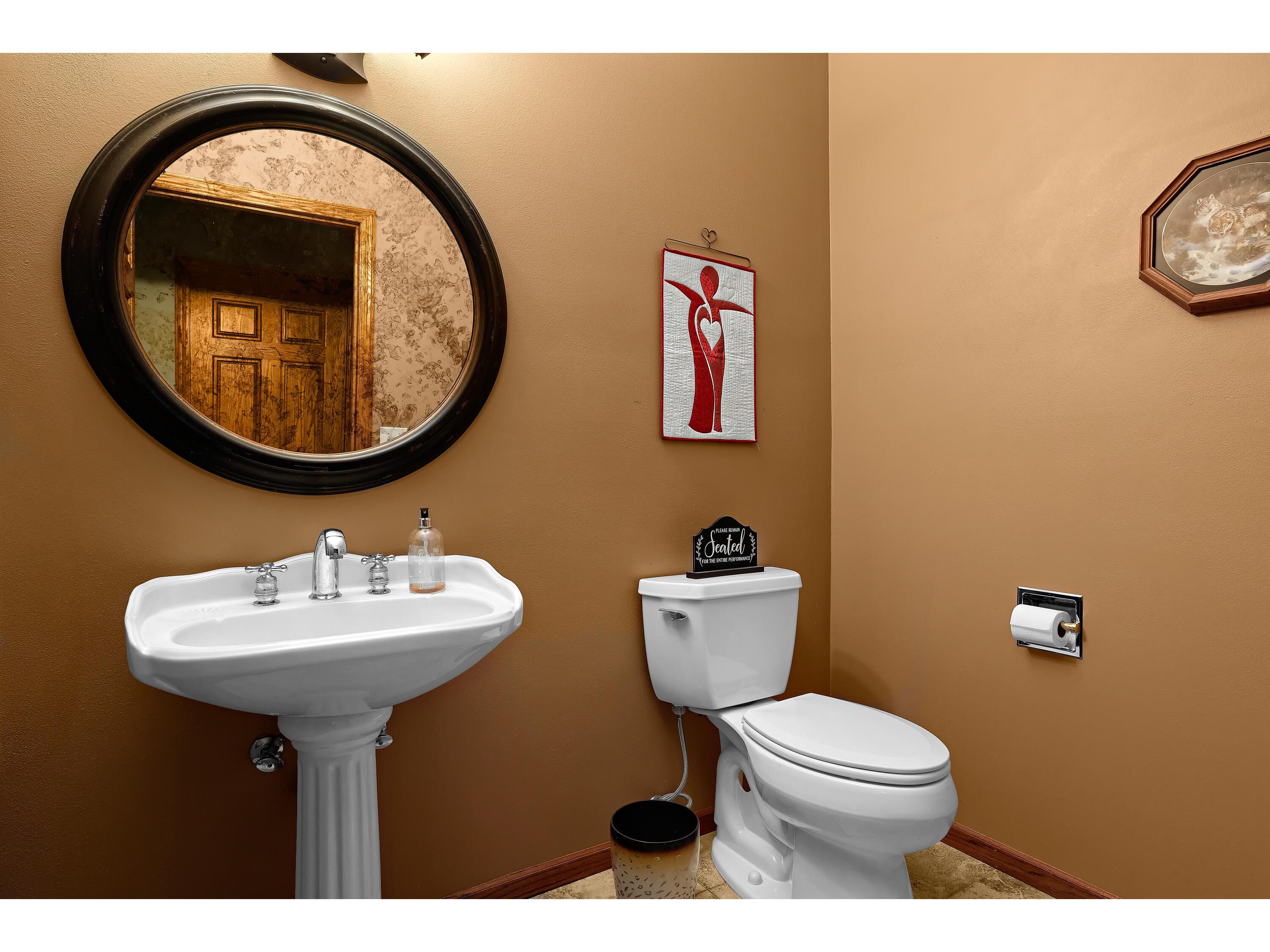 1556 Young Onalaska WI 54650 1958490 image27