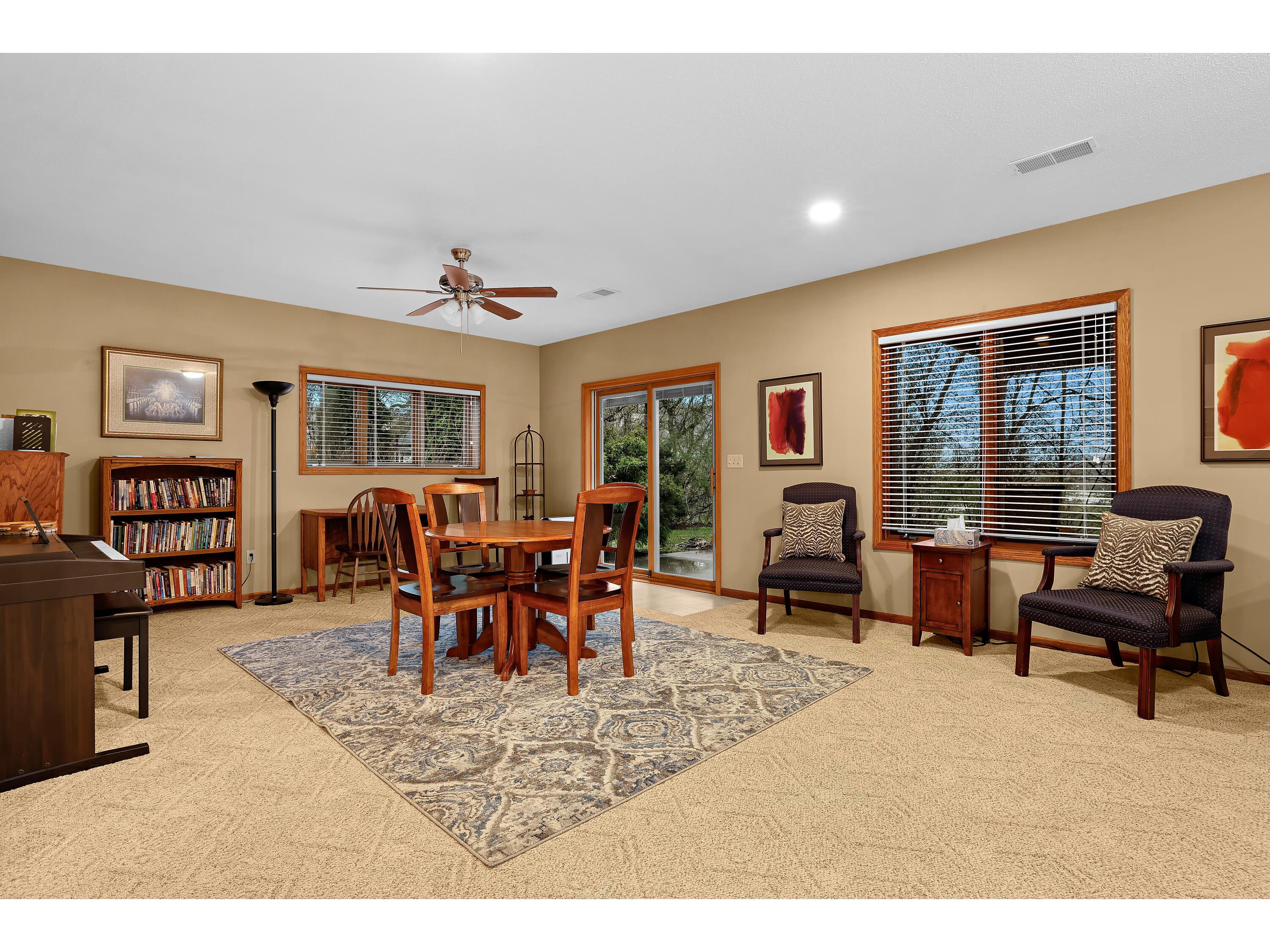 1556 Young Onalaska WI 54650 1958490 image28