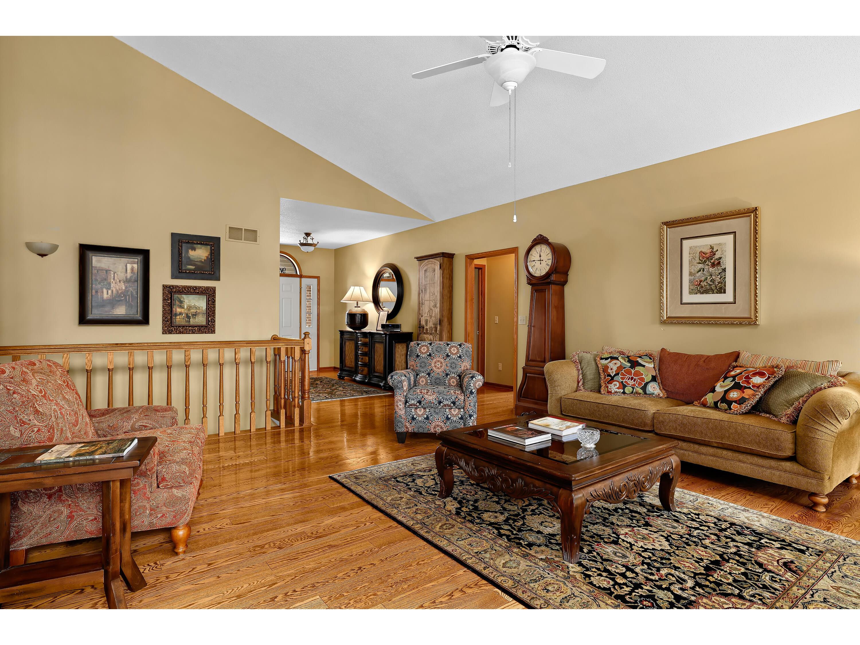 1556 Young Onalaska WI 54650 1958490 image7