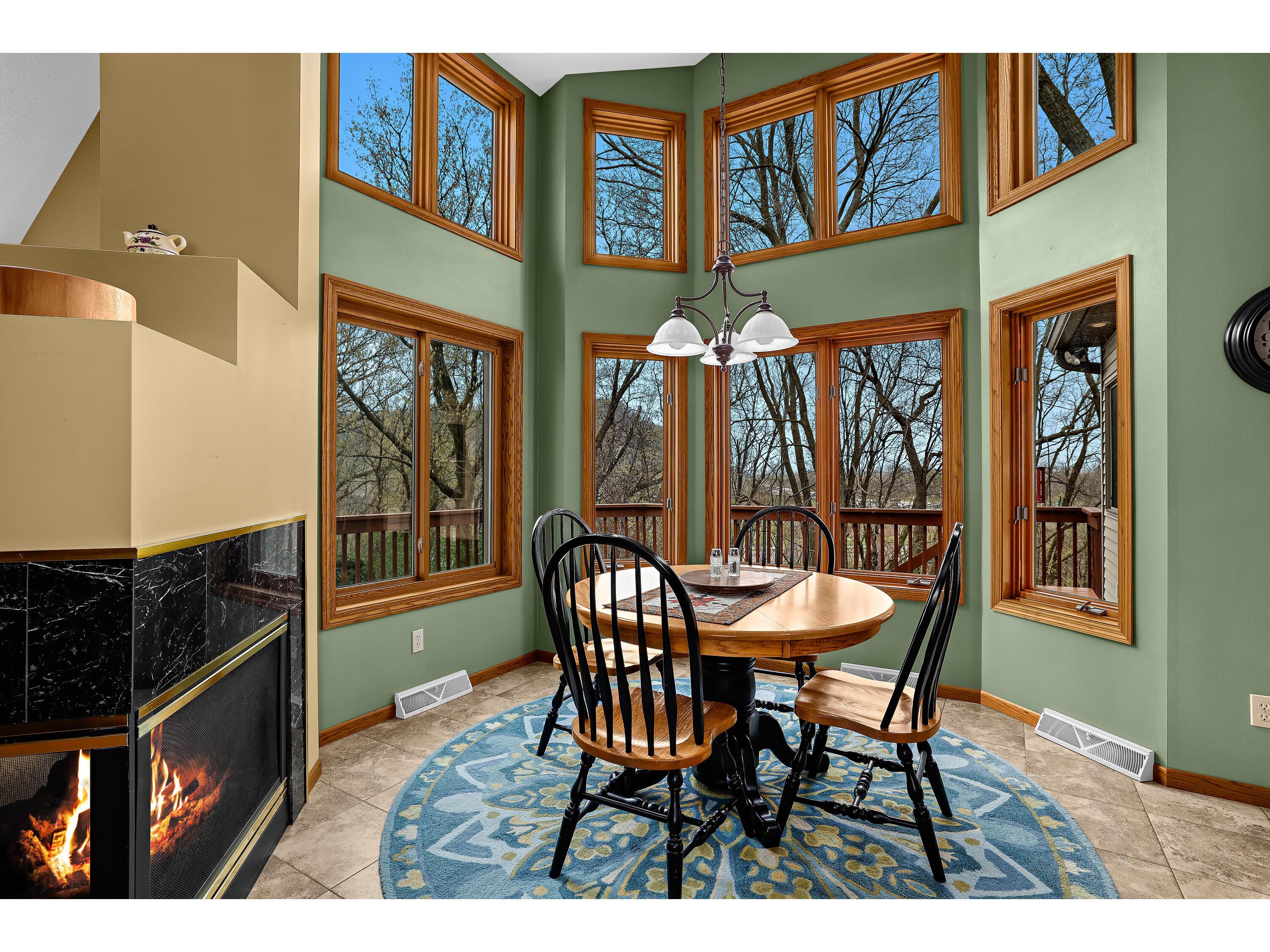 1556 Young Onalaska WI 54650 1958490 image9