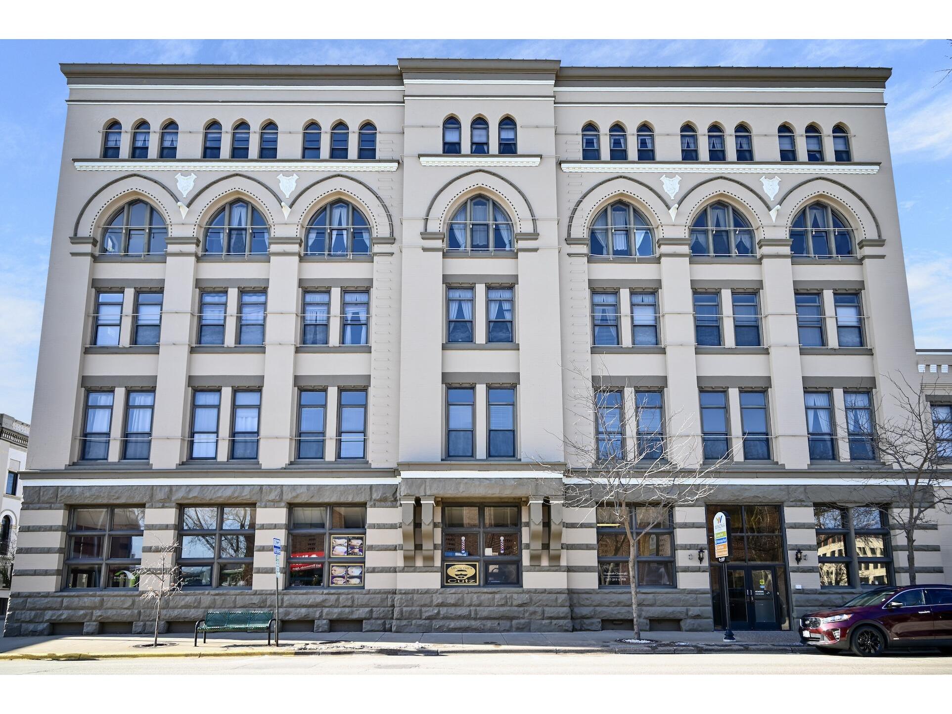 157 3rd Winona MN 55987 1921246 image1