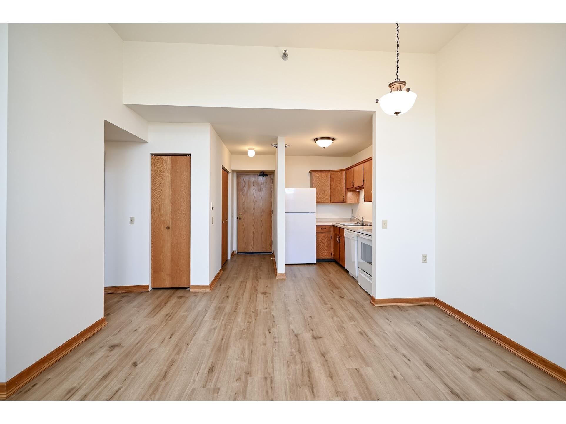 157 3rd Winona MN 55987 1921246 image16