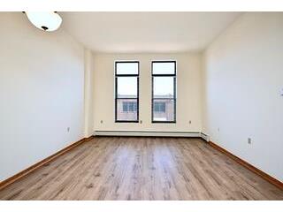 157 W 3rd Winona MN 55987 1956146 image8