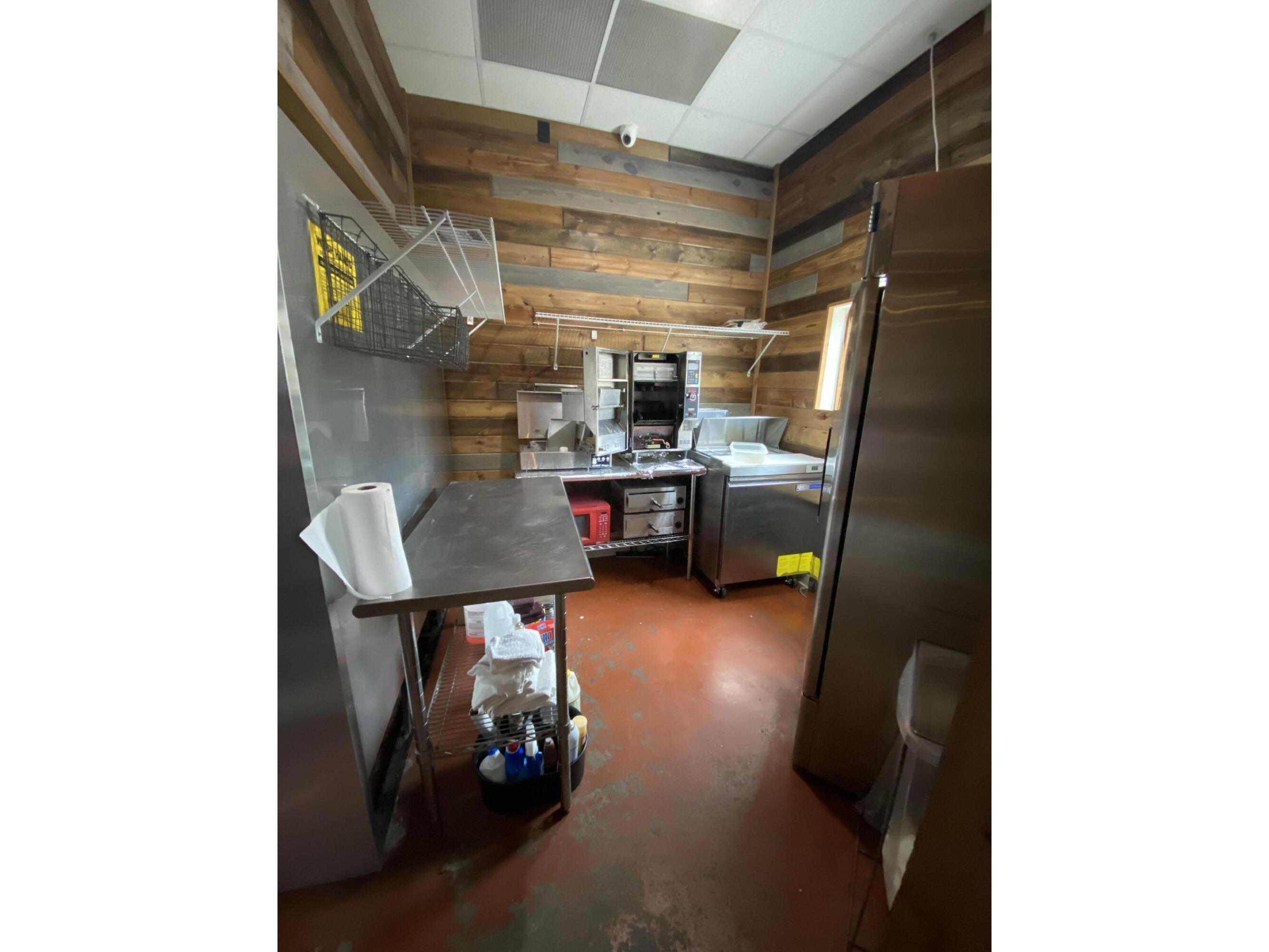 158 Leonard West Salem WI 54669 1849430 image5