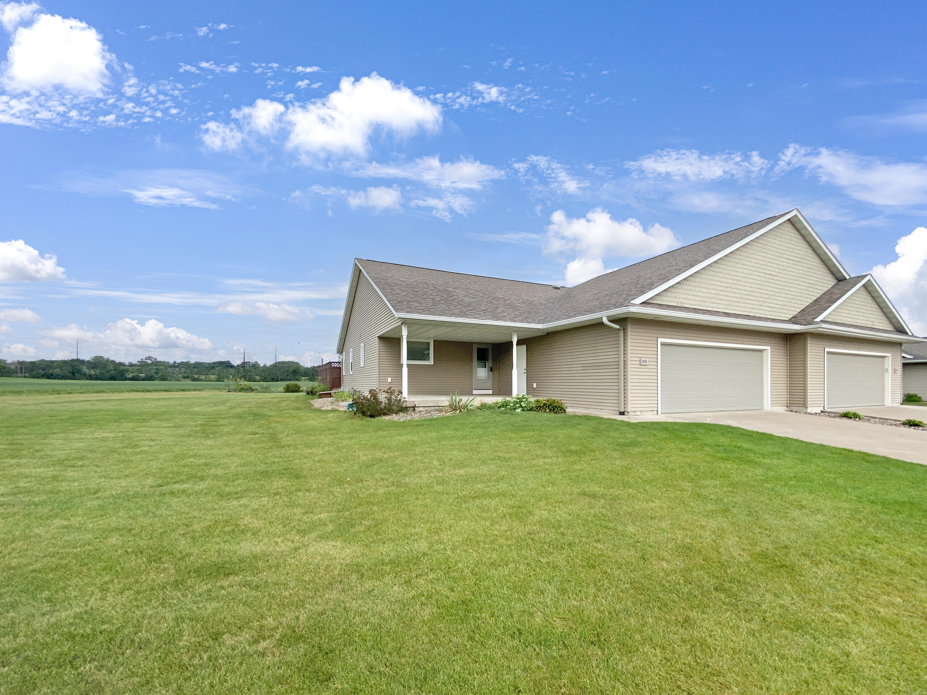 1600 Coranado Holmen WI 54636 1886535 image1