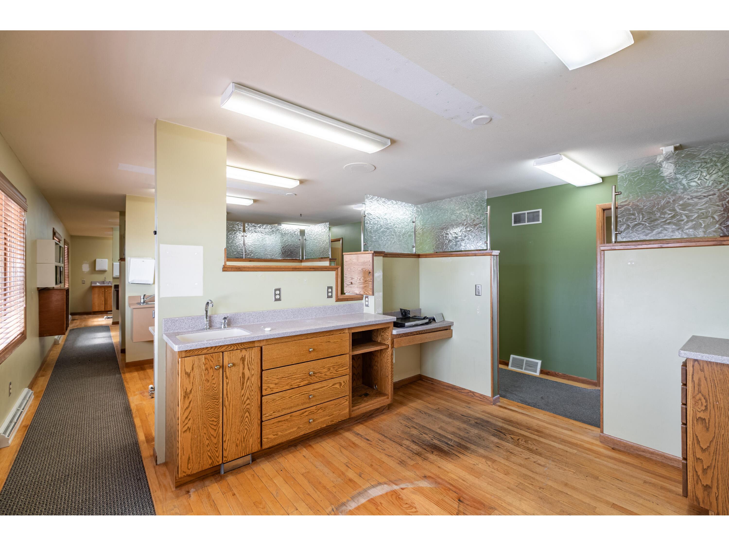 1600 Losey La Crosse WI 54601 1956210 image19