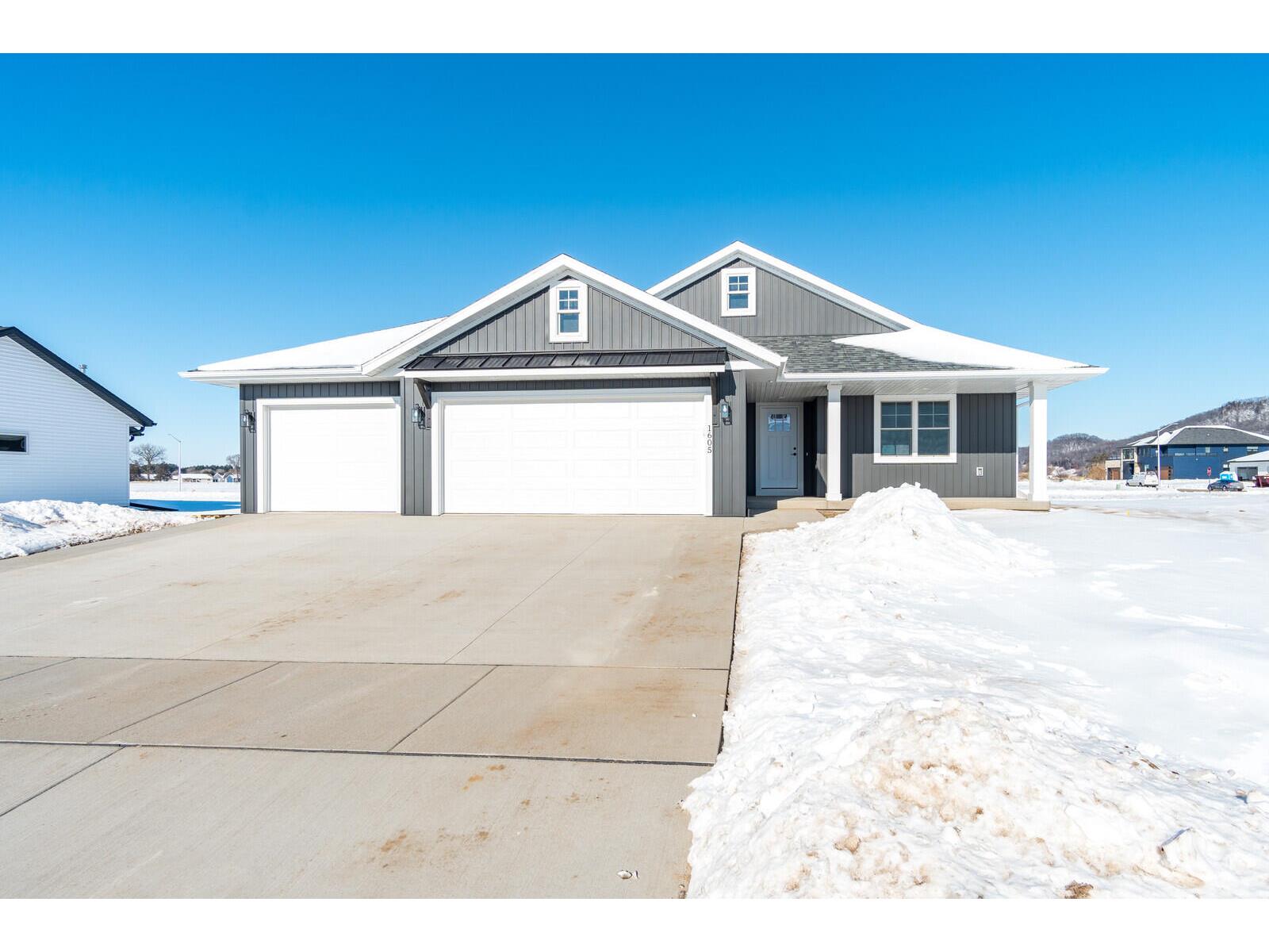 1605 Waxwing Holmen WI 54636 1813334 image1