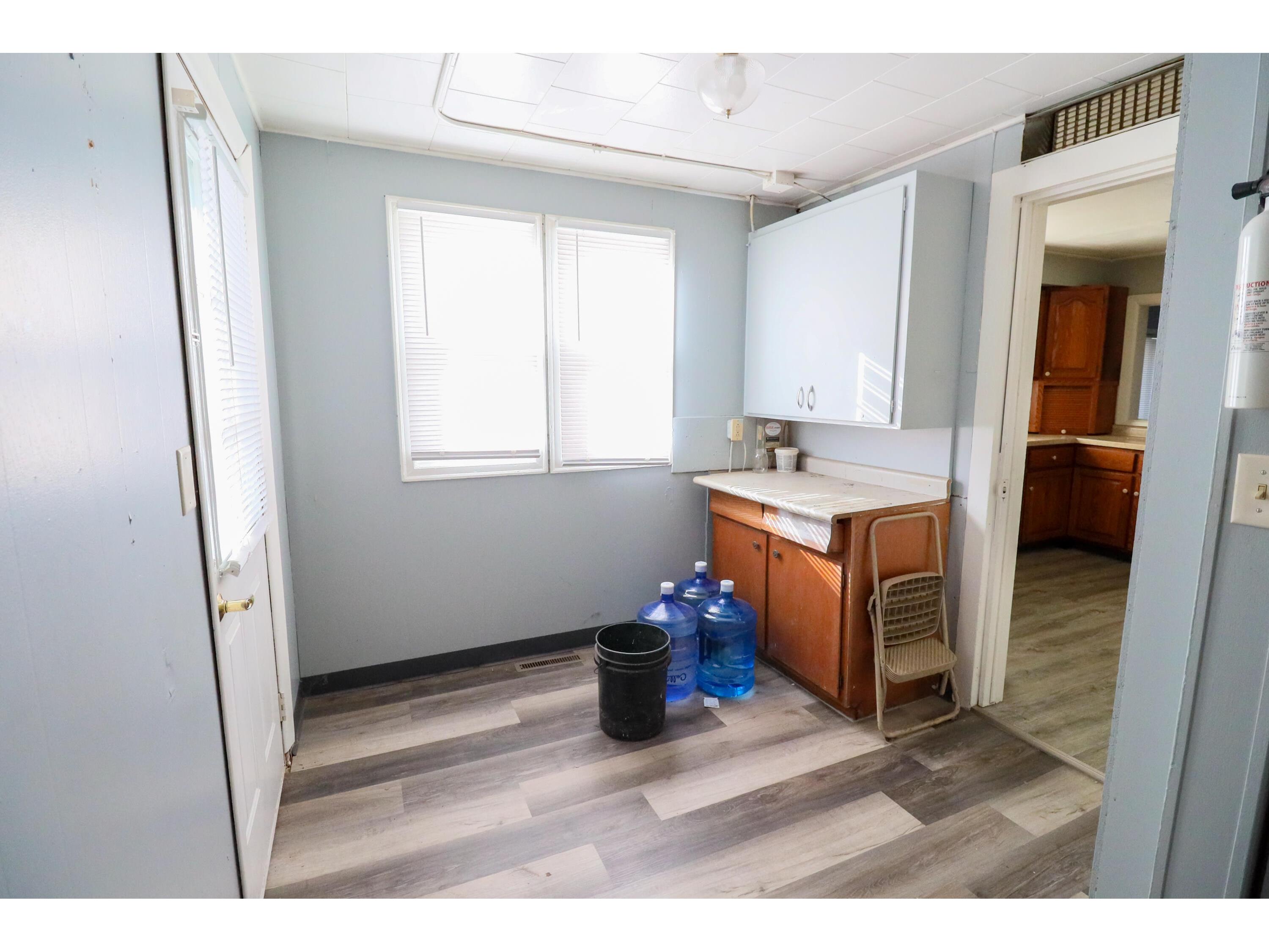 1608 Caroline Campbell WI 54603 1943910 image14