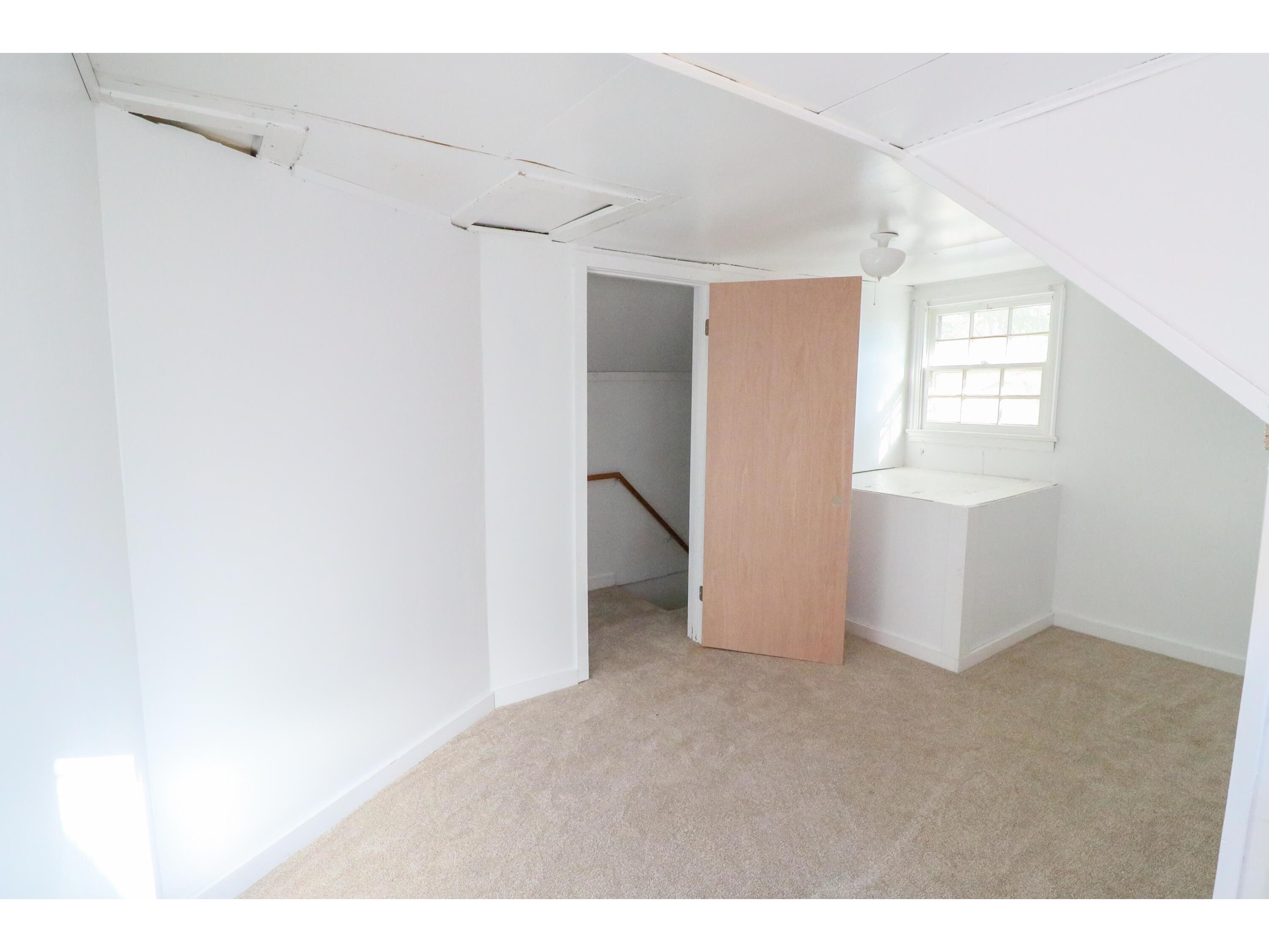 1608 Caroline Campbell WI 54603 1943910 image17