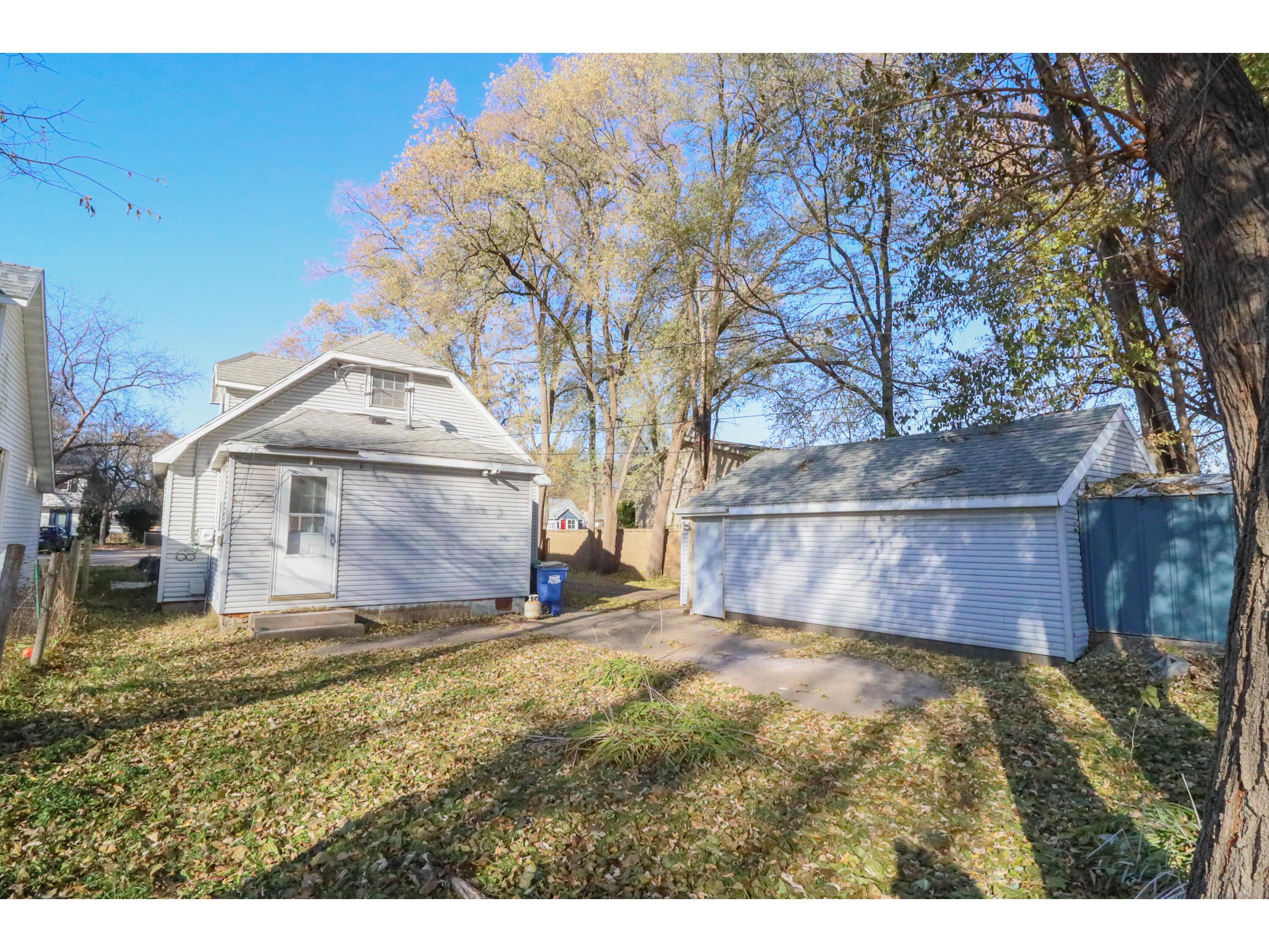 1608 Caroline Campbell WI 54603 1943910 image4