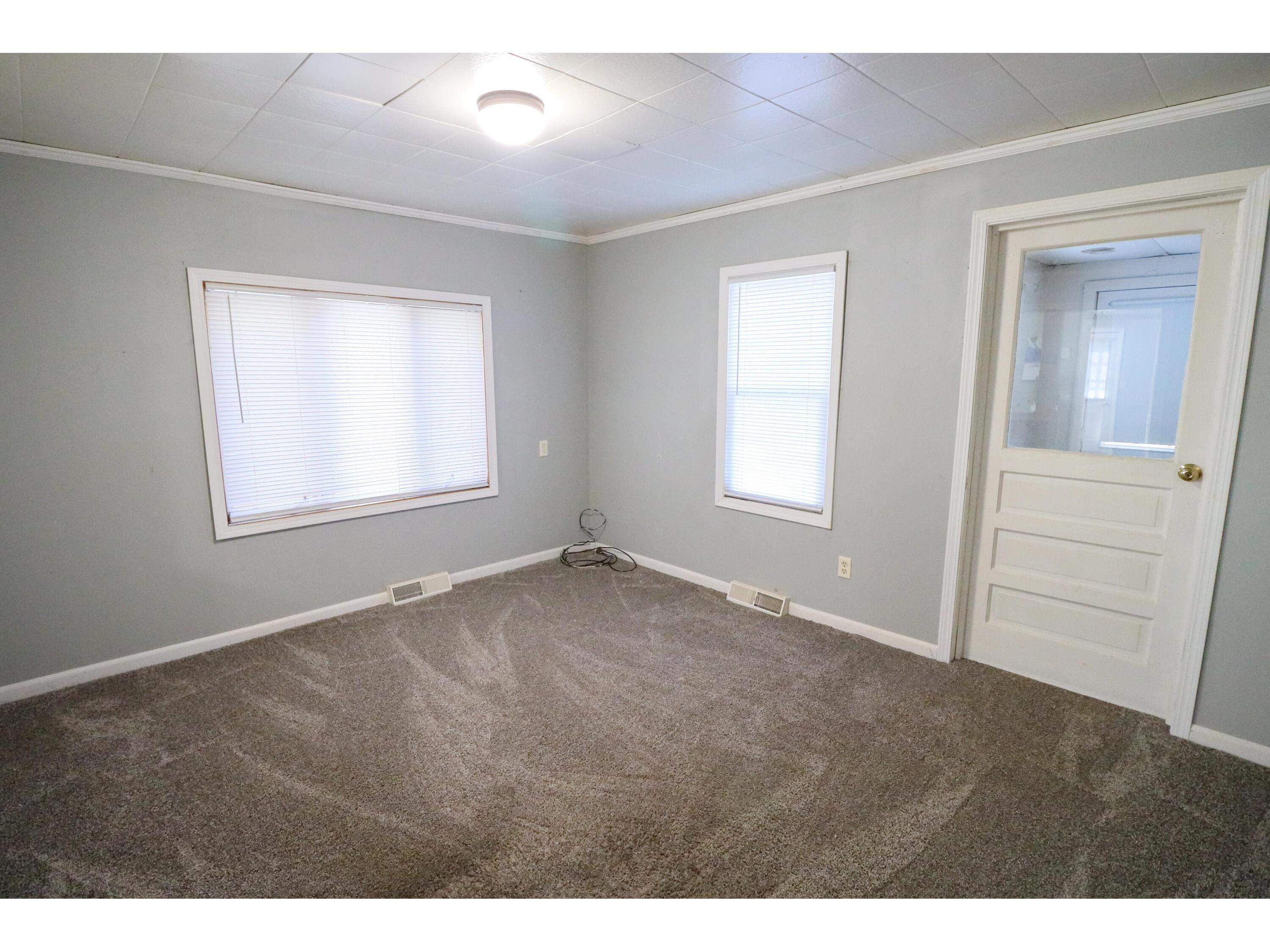 1608 Caroline Campbell WI 54603 1943910 image9