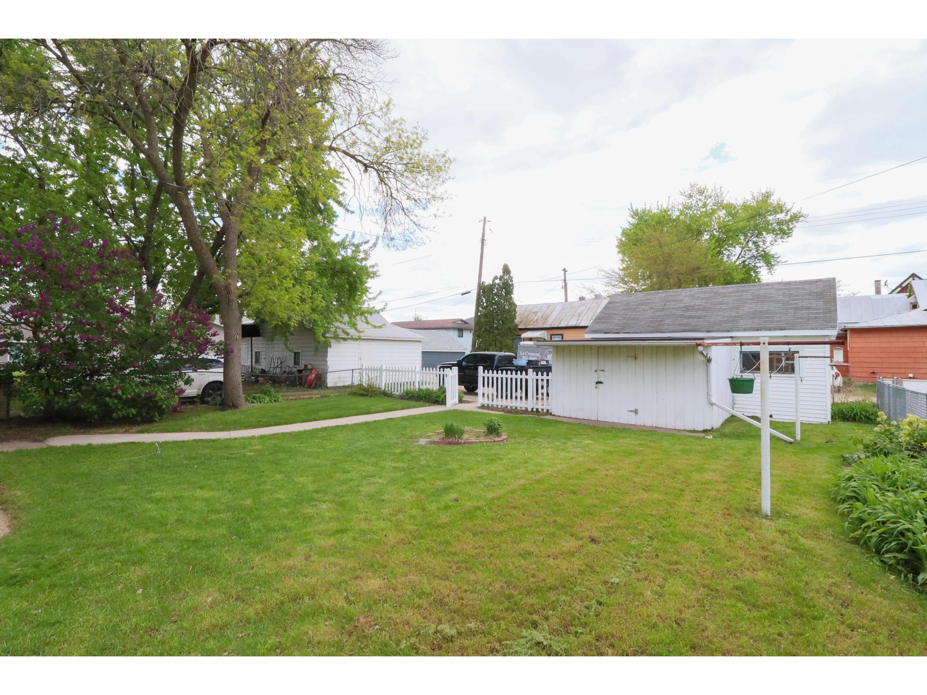 1608 West La Crosse WI 54601 1961174 image25
