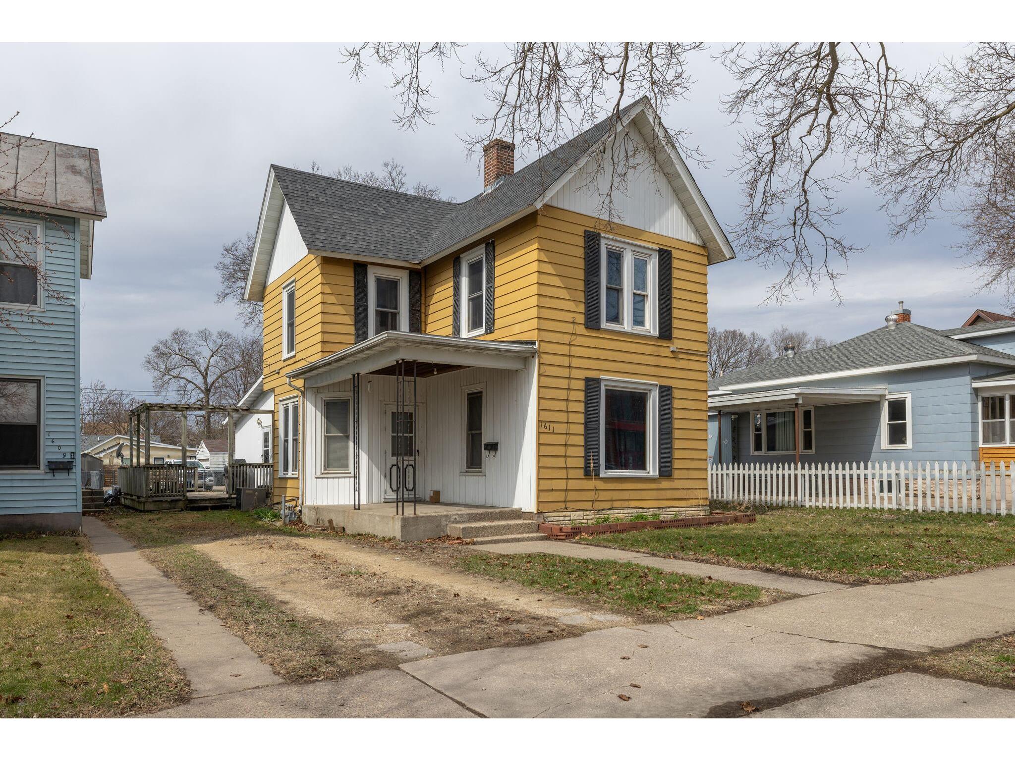 1611 Charles #1613 La Crosse WI 54603 1956110 image1