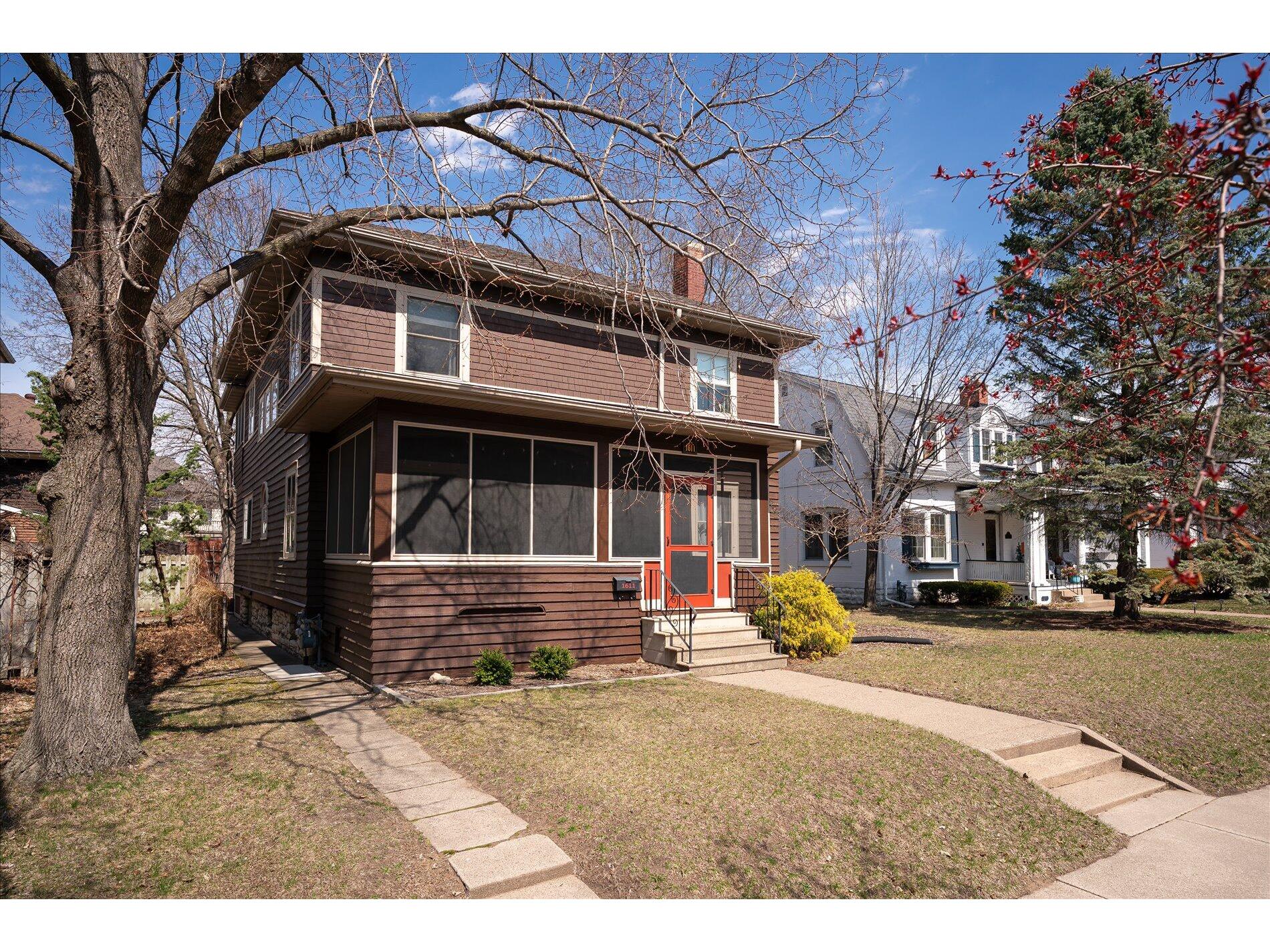 1611 King La Crosse WI 54601 1957374 image1