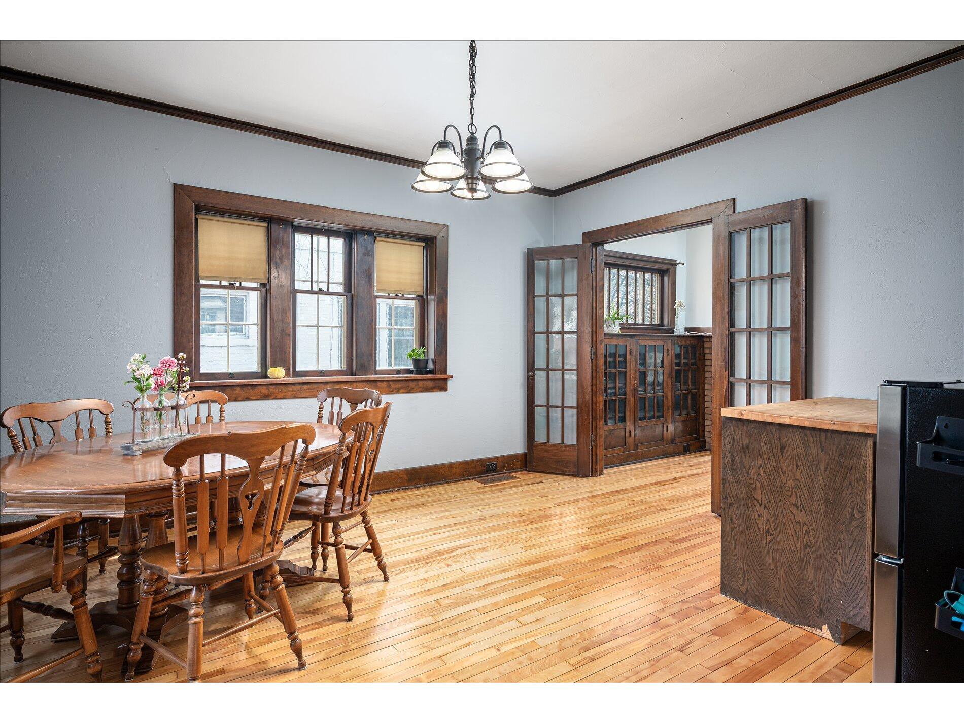 1611 King La Crosse WI 54601 1957374 image6