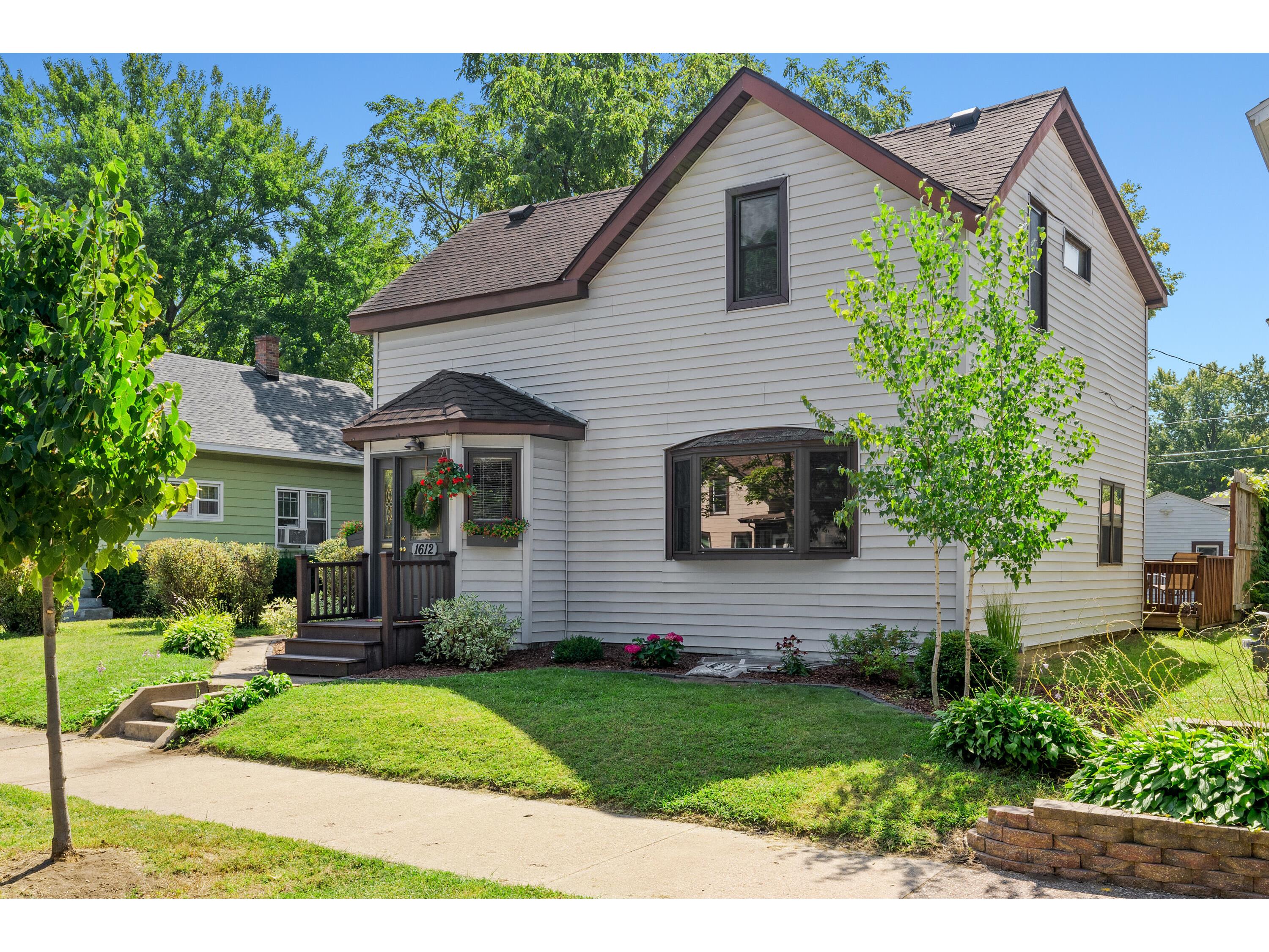 1612 Johnson La Crosse WI 54601 1889413 image1