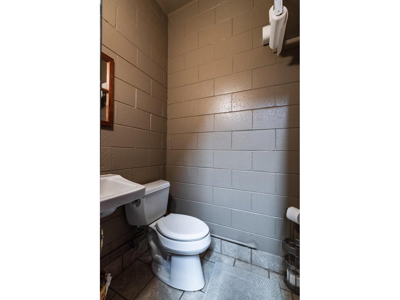 1613 Chase La Crosse WI 54601 1940868 image16