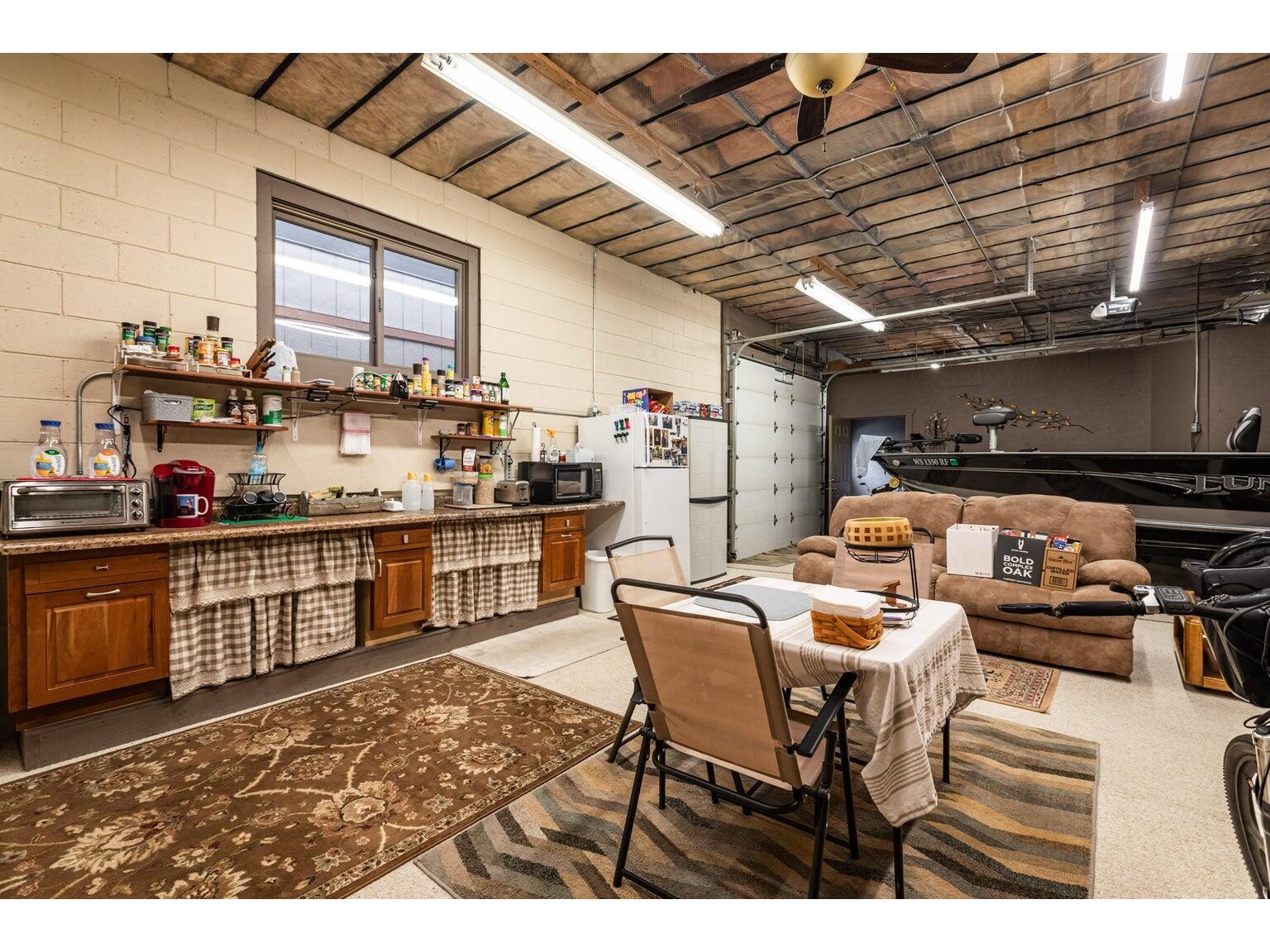 1613 Chase La Crosse WI 54601 1940868 image22