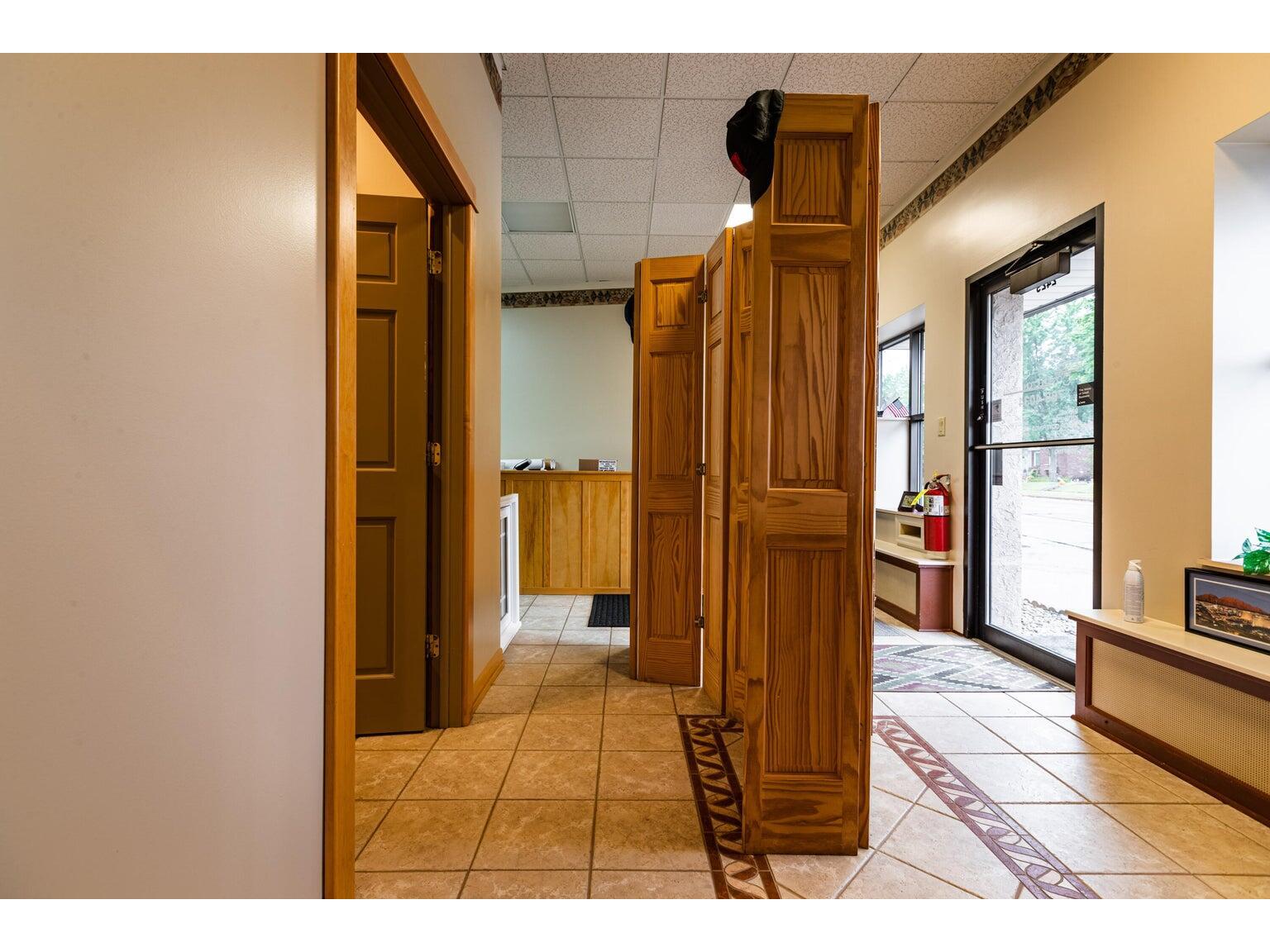 1613 Chase La Crosse WI 54601 1940868 image8