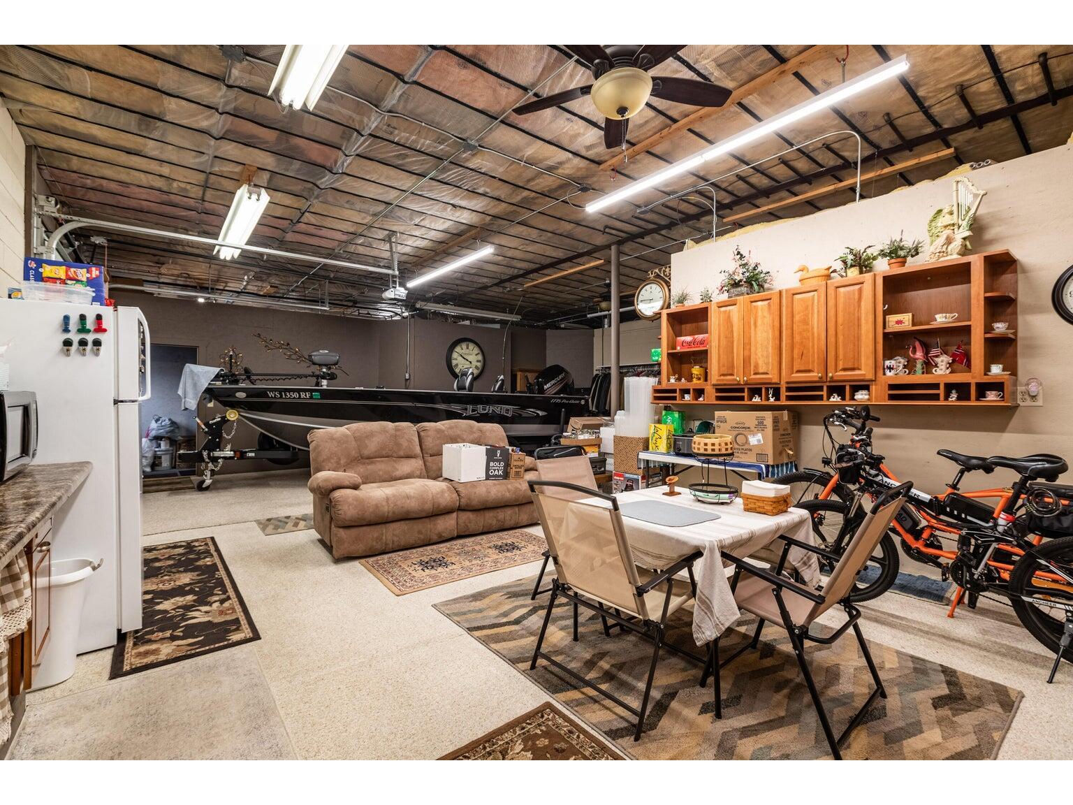 1613 Chase La Crosse WI 54601 1940998 image21