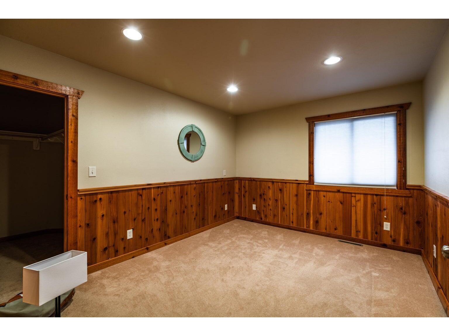 1613 Chase La Crosse WI 54601 1940998 image40