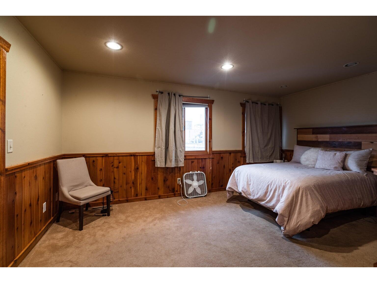 1613 Chase La Crosse WI 54601 1940998 image42