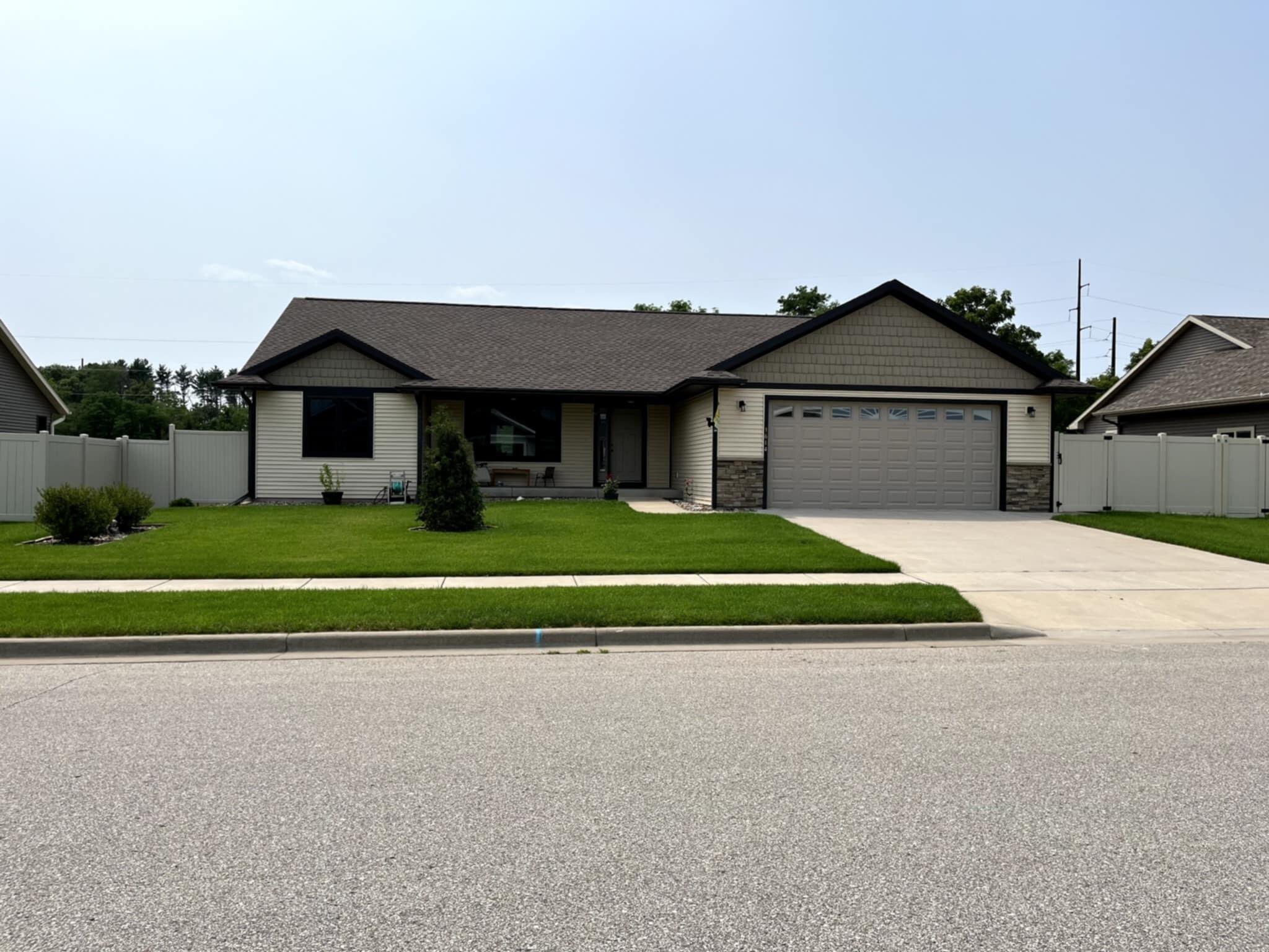 1614 Cherry Holmen WI 54636 1904567 image1