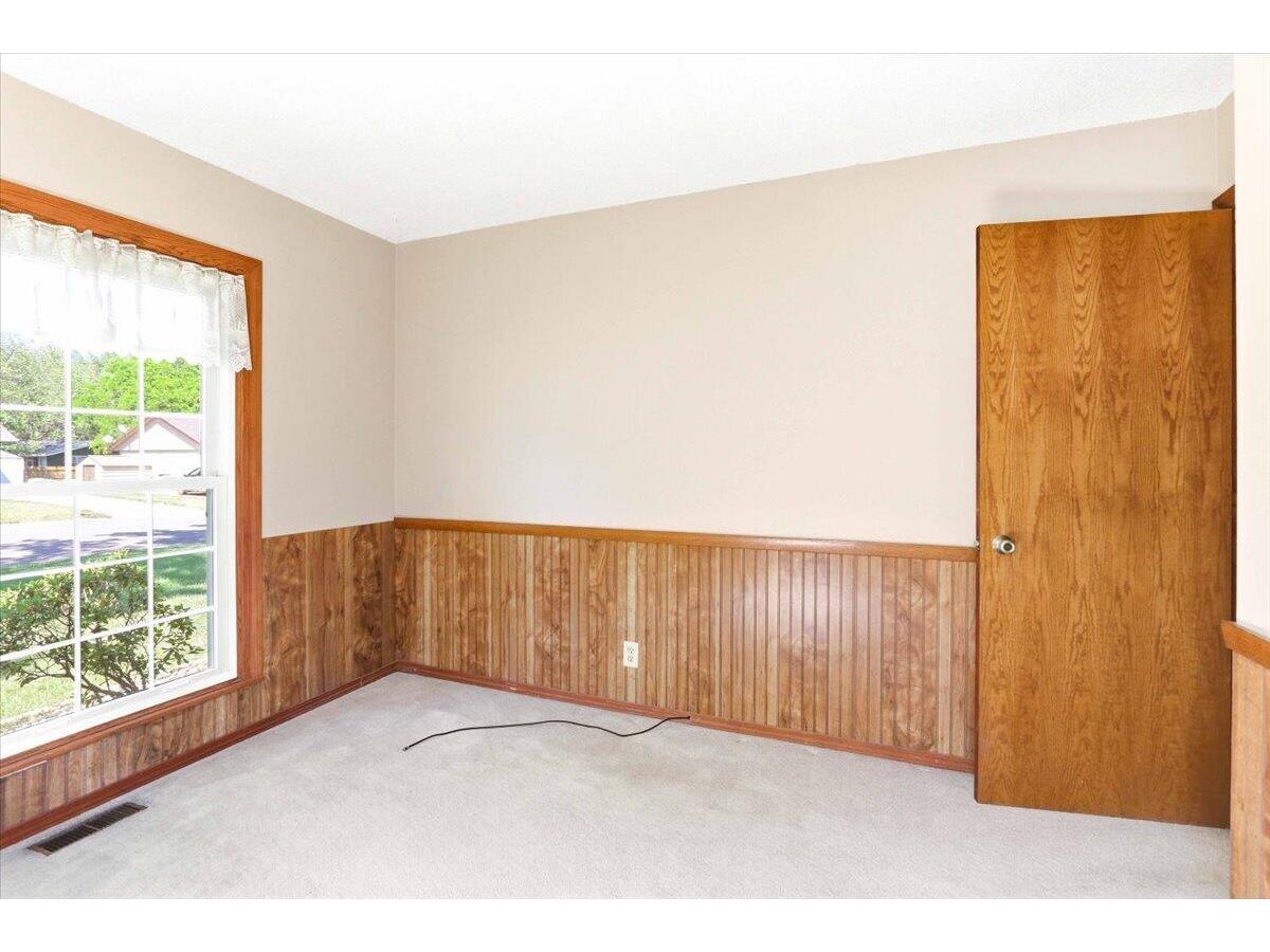 1614 Monroe Onalaska WI 54650 1964174 image24