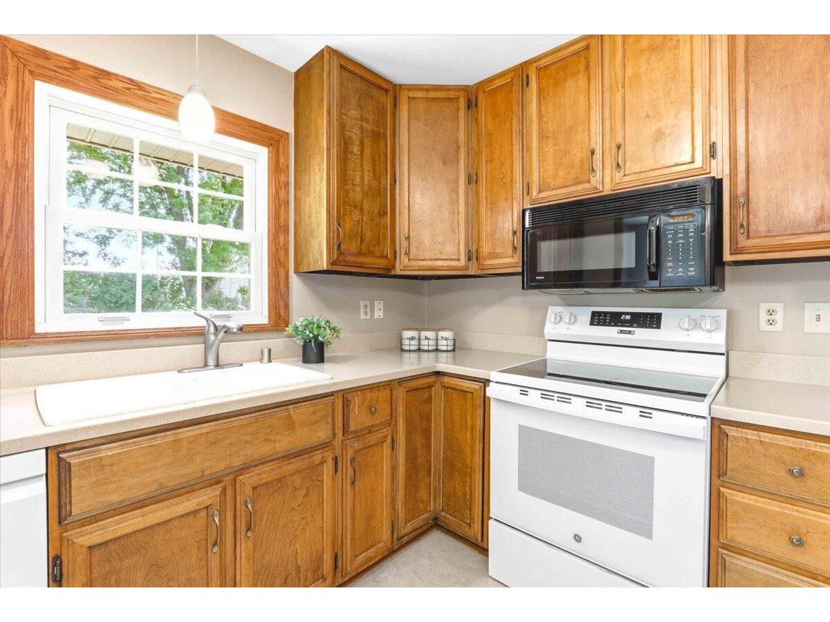 1614 Monroe Onalaska WI 54650 1964174 image6