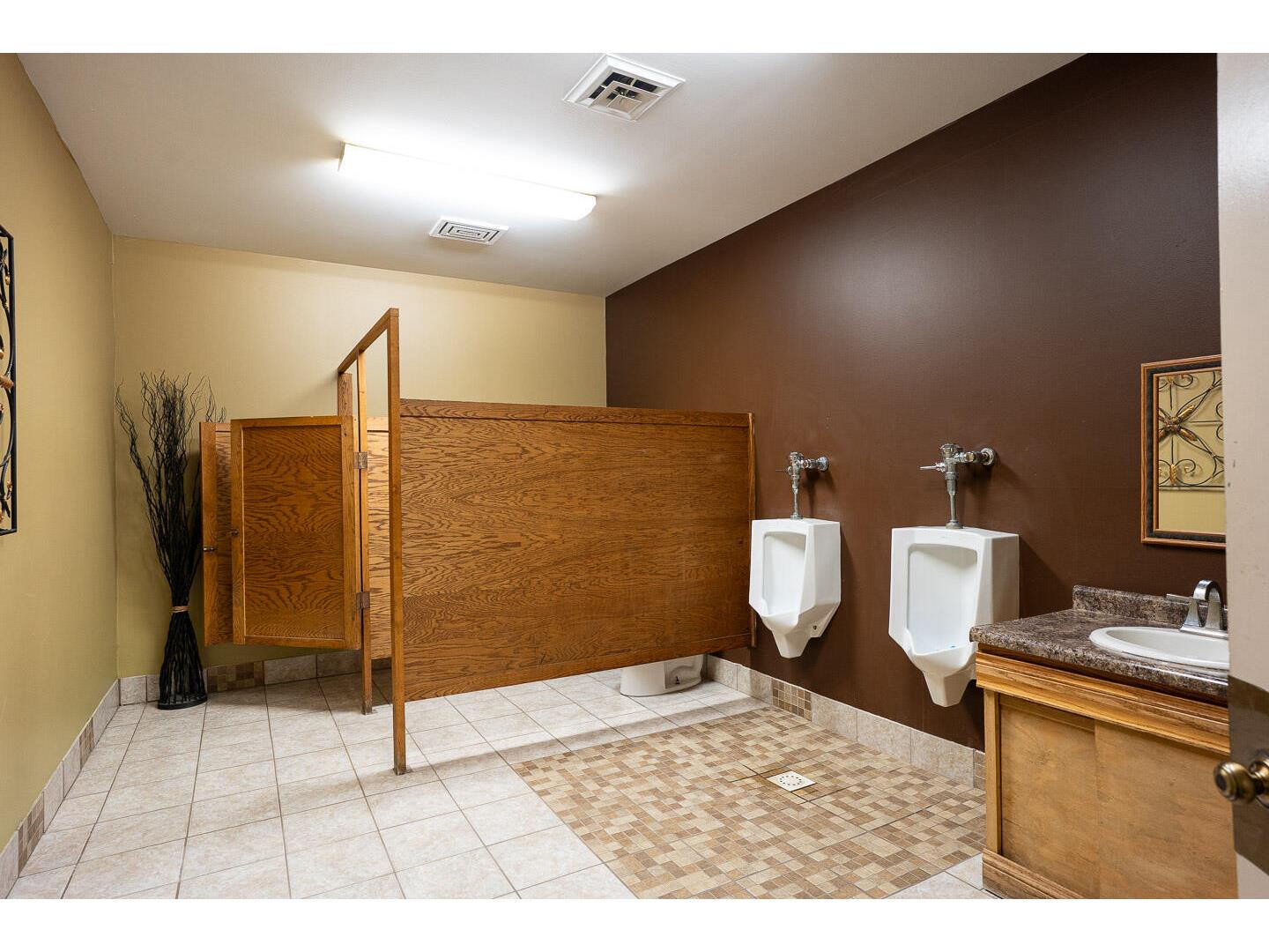 1615 W Wisconsin Sparta WI 54656 1942903 image35