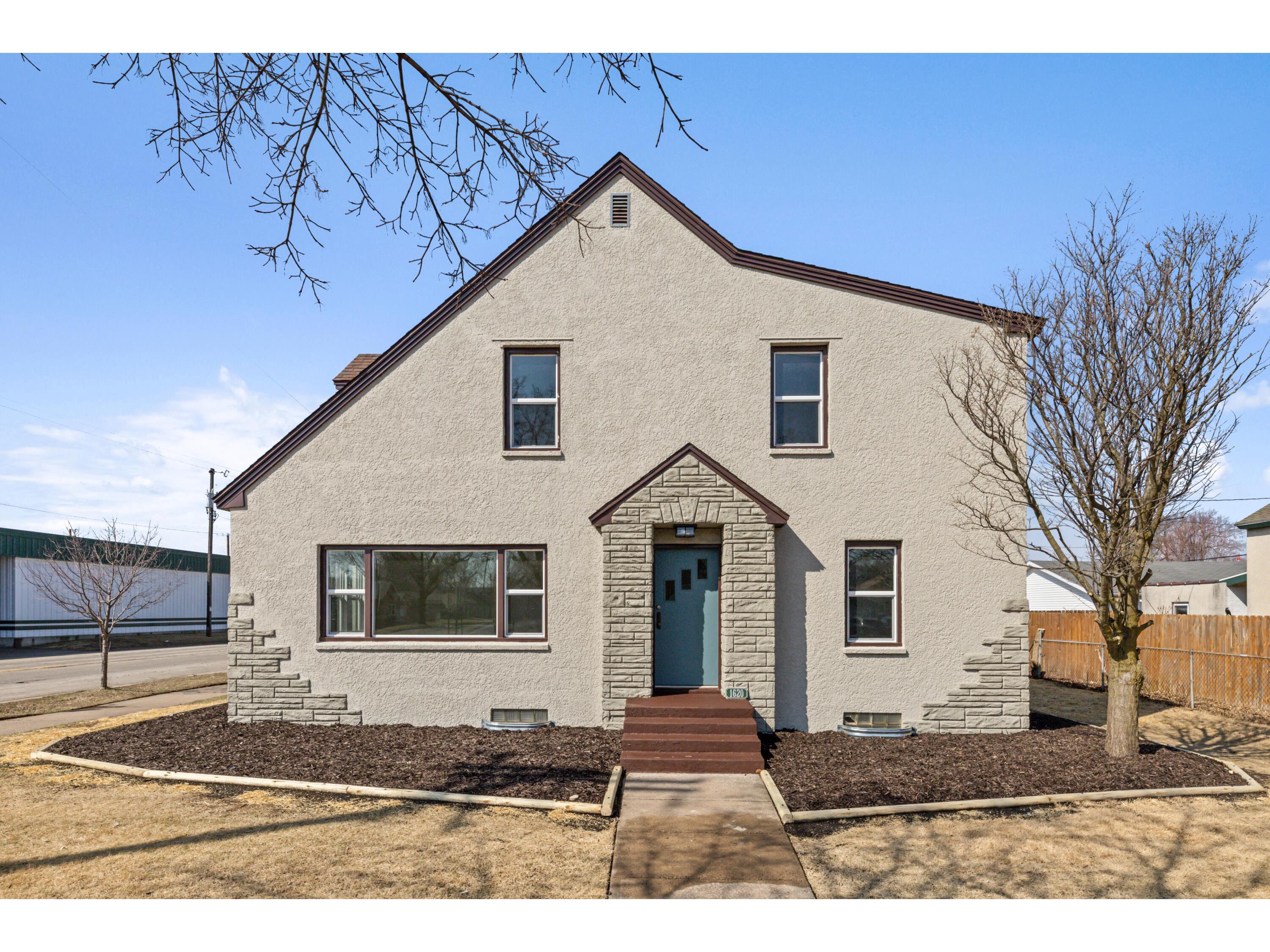 1620 16th La Crosse WI 54601 1911636 image1