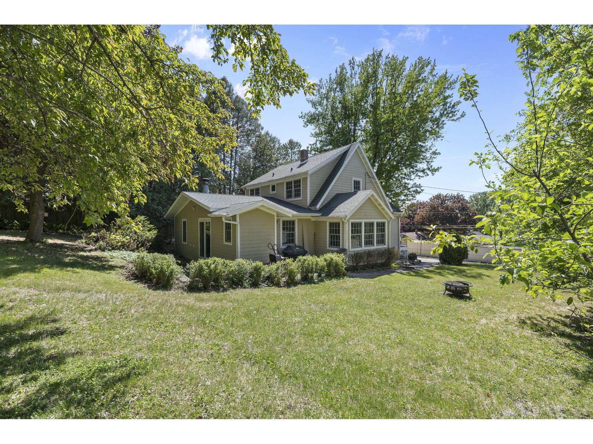 1623 31st La Crosse WI 54601 1962945 image21