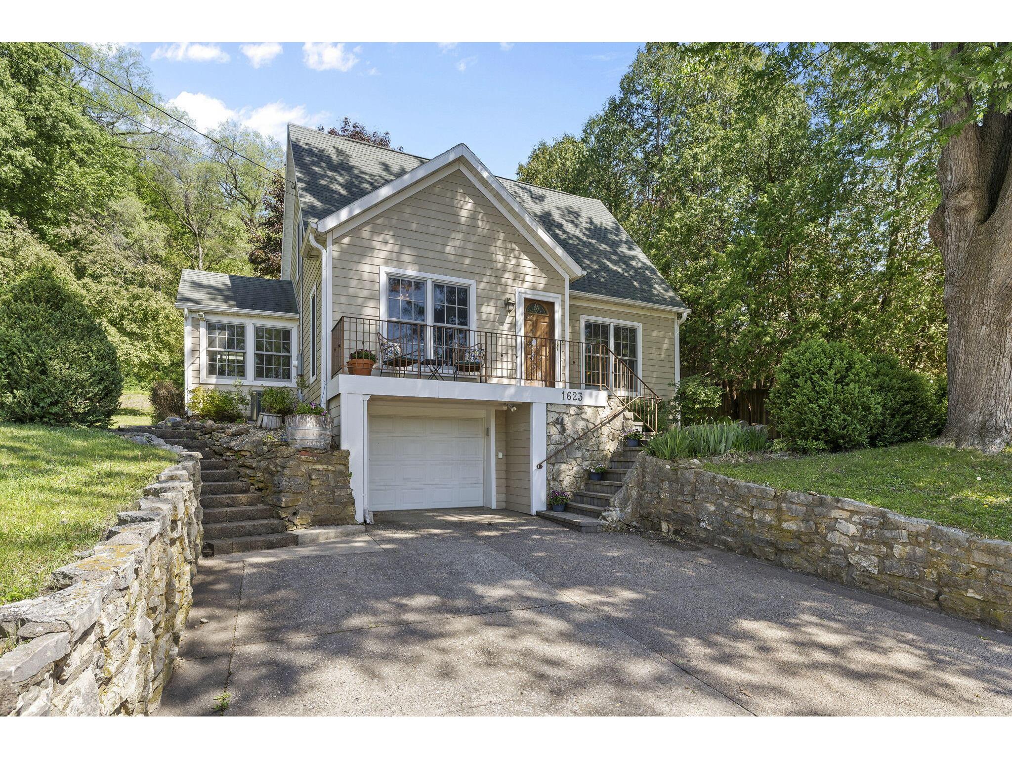 1623 31st La Crosse WI 54601 1962945 image24