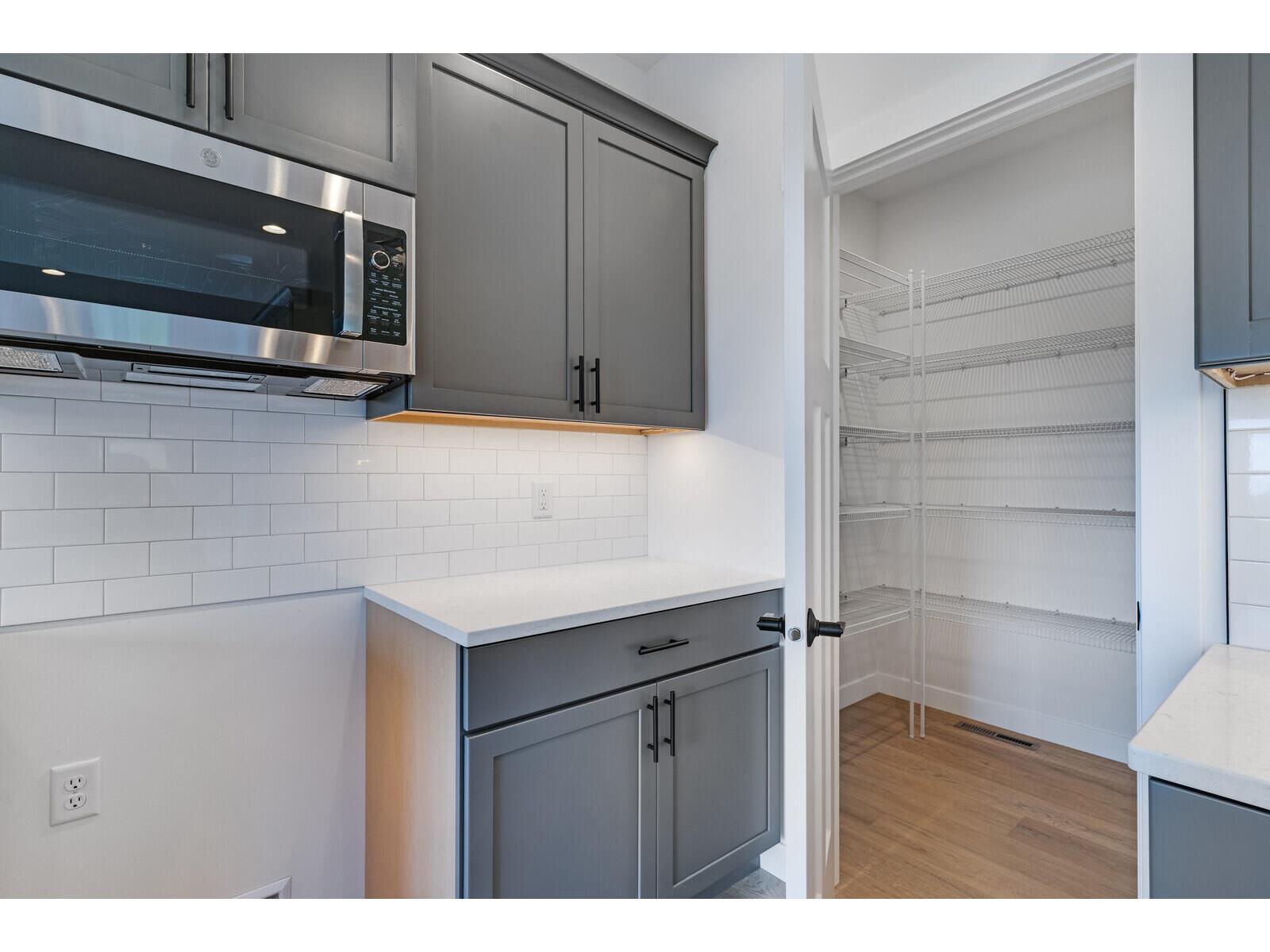 1624 Red Clover Holmen WI 54636 1938720 image10