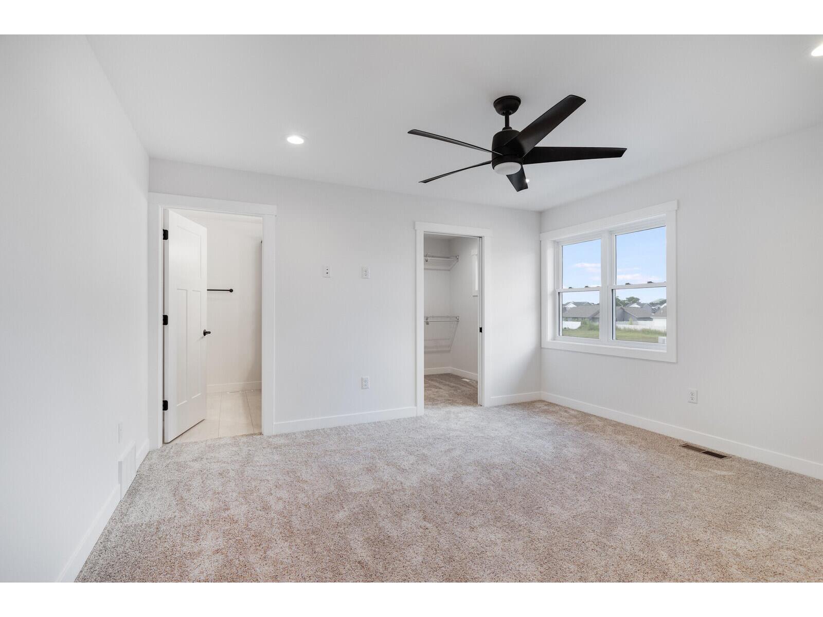 1624 Red Clover Holmen WI 54636 1938720 image27