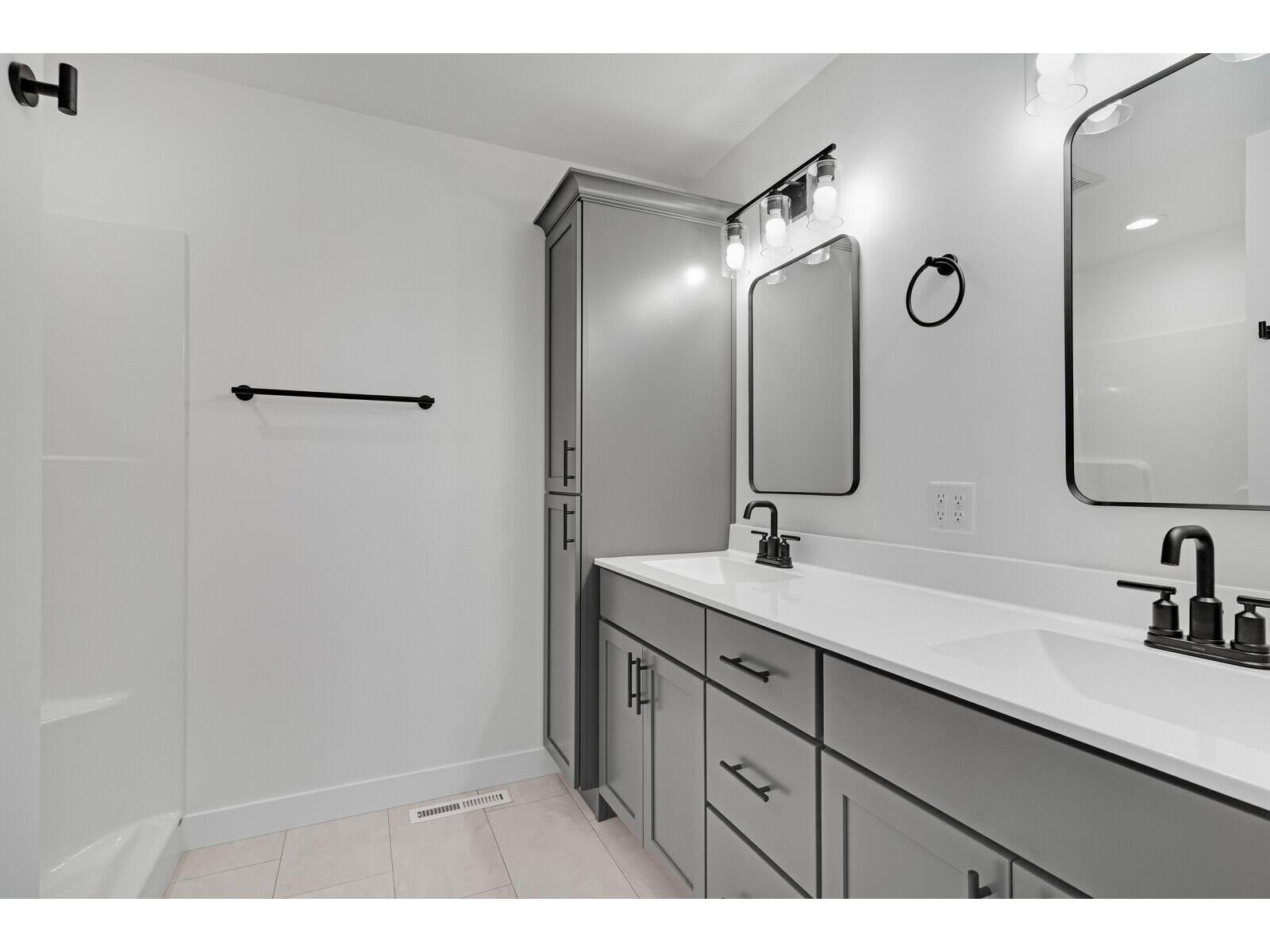 1624 Red Clover Holmen WI 54636 1938720 image30