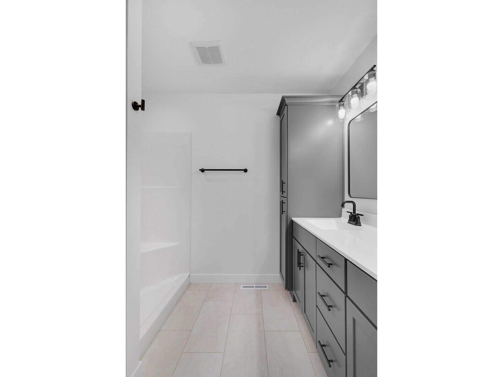 1624 Red Clover Holmen WI 54636 1938720 image31