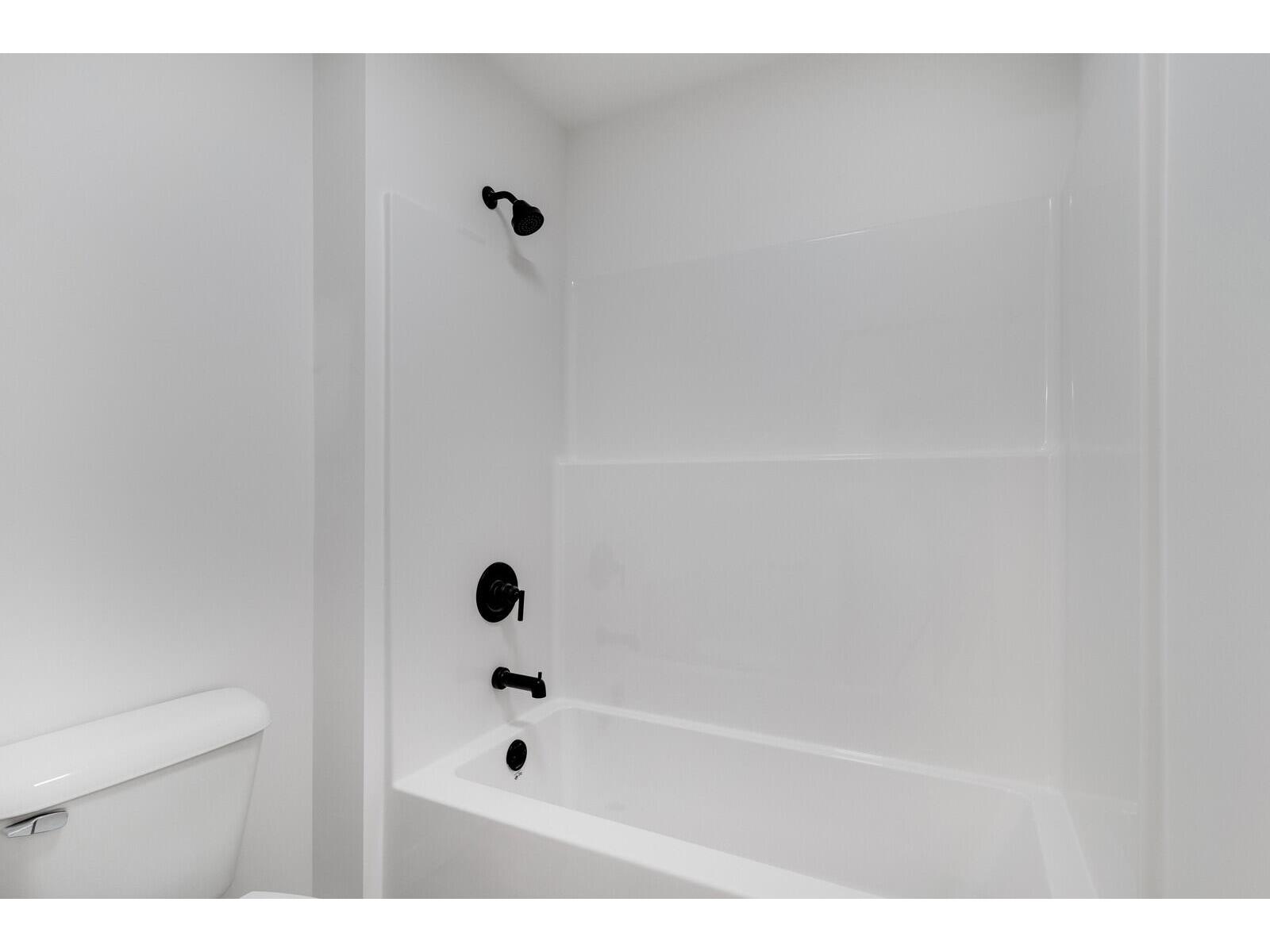 1624 Red Clover Holmen WI 54636 1938720 image34