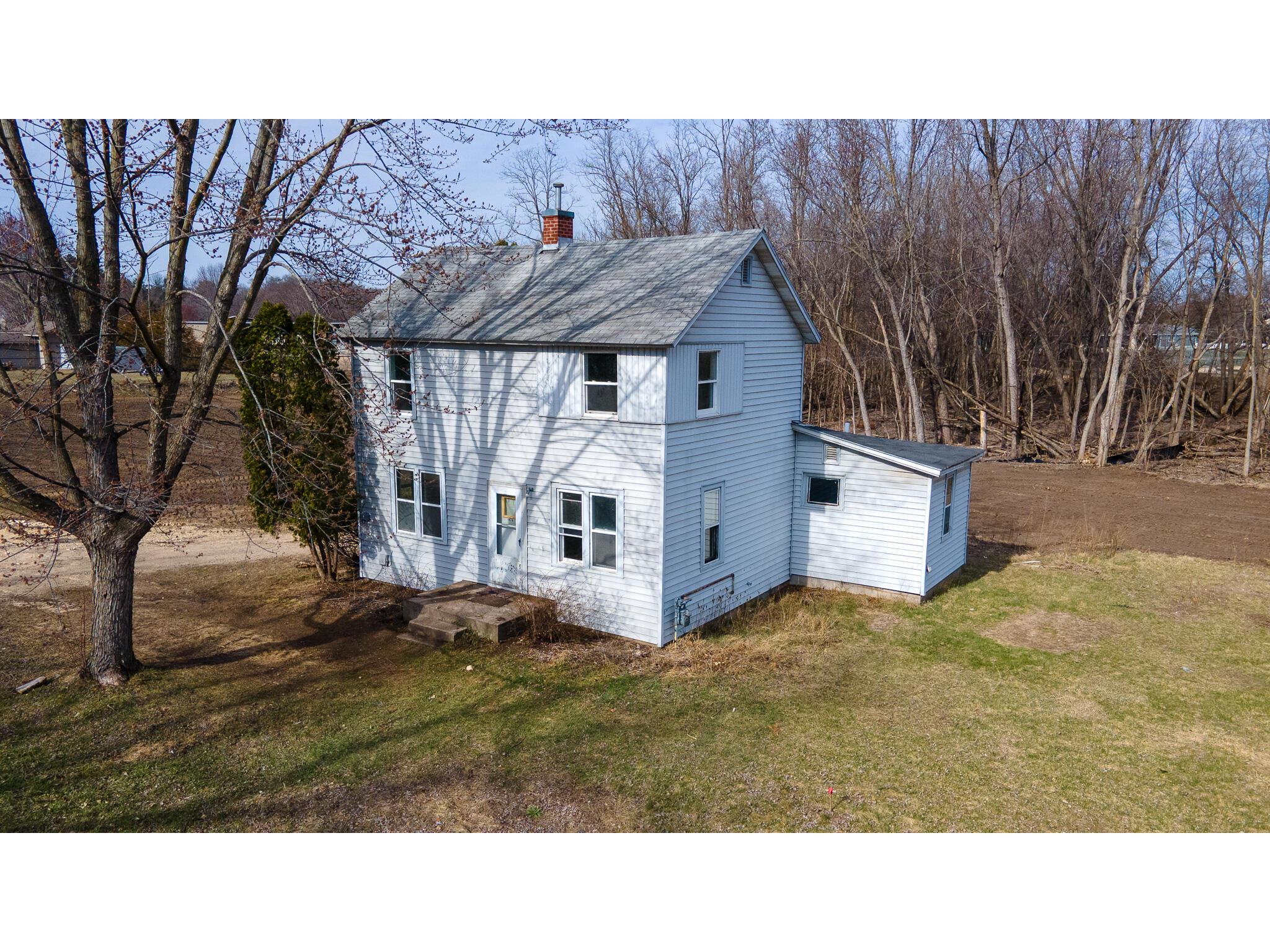 1626 Lakeshore Campbell WI 54603 1913288 image14