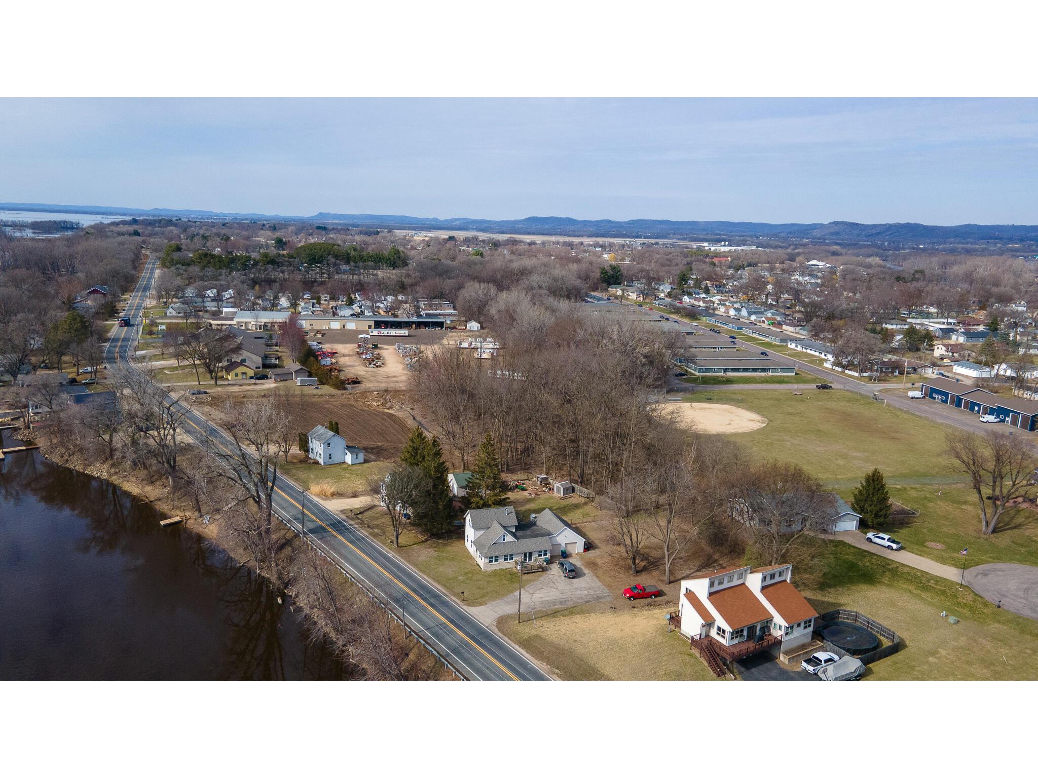 1626 Lakeshore Campbell WI 54603 1913288 image7