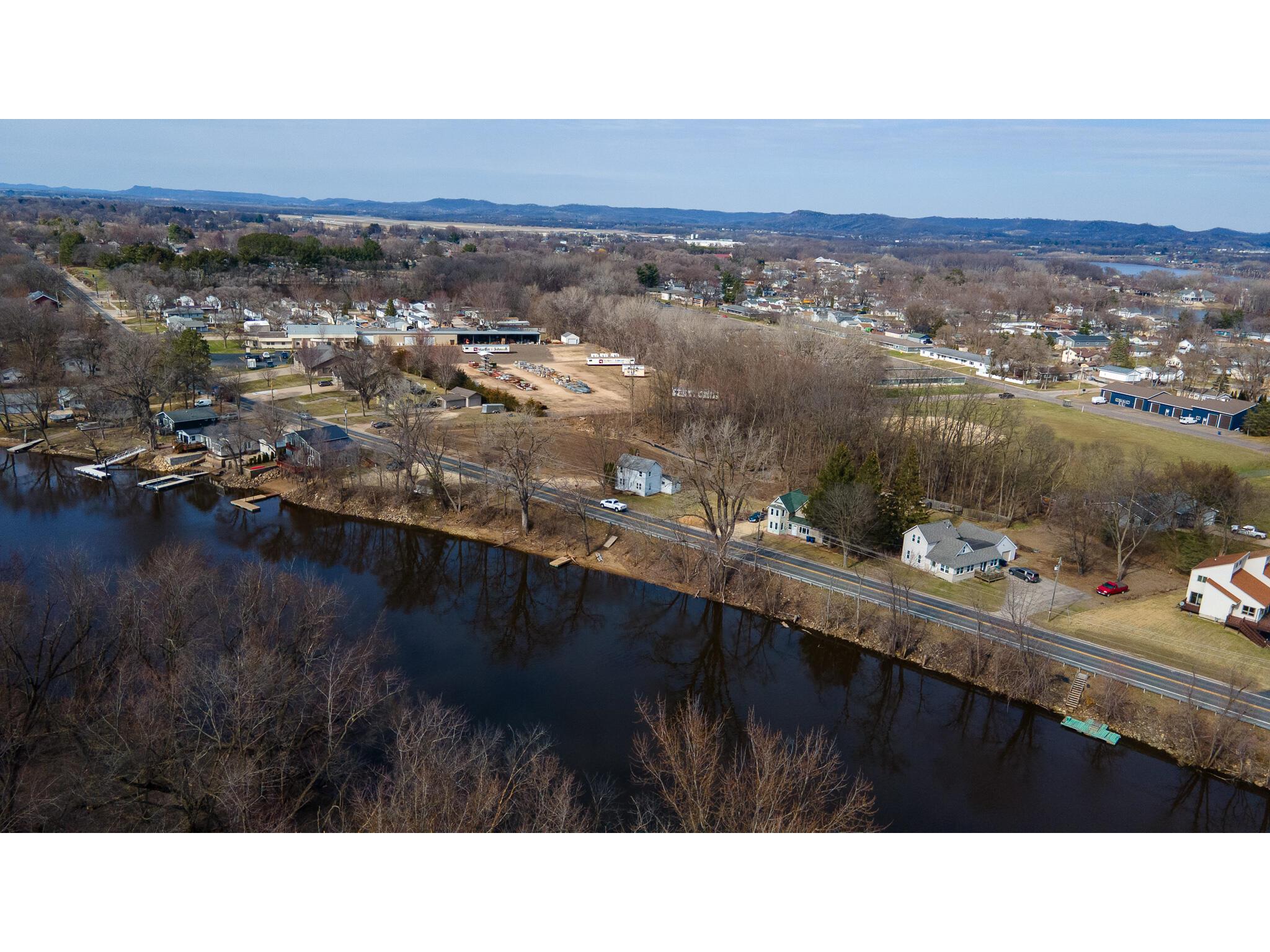 1626 Lakeshore Campbell WI 54603 1913295 image10