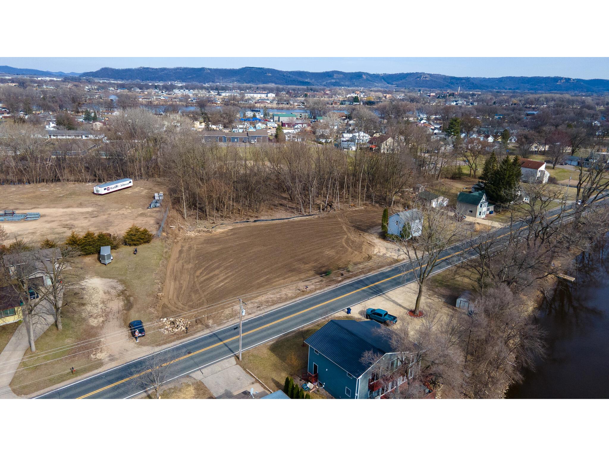 1626 Lakeshore Campbell WI 54603 1913295 image12